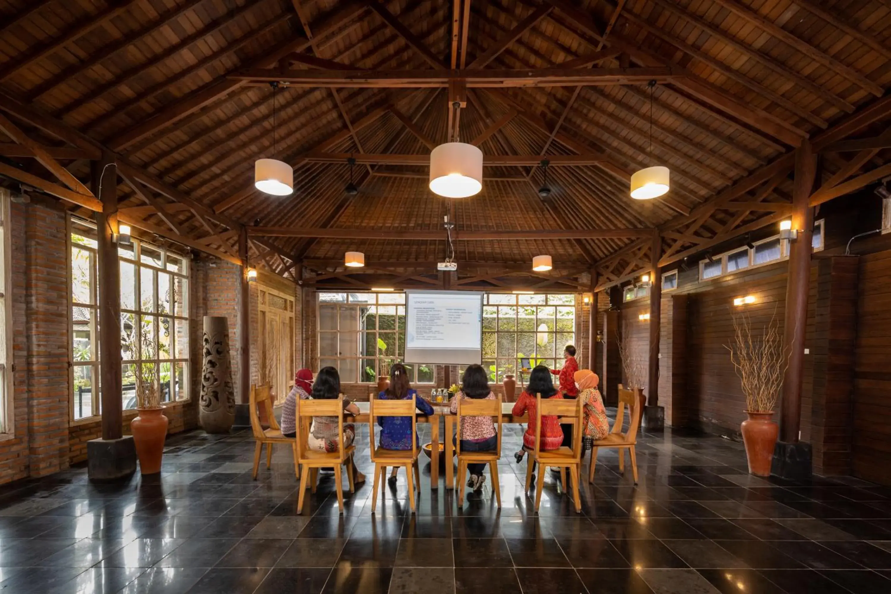 Meeting/conference room, Restaurant/Places to Eat in Ubud Raya Shala