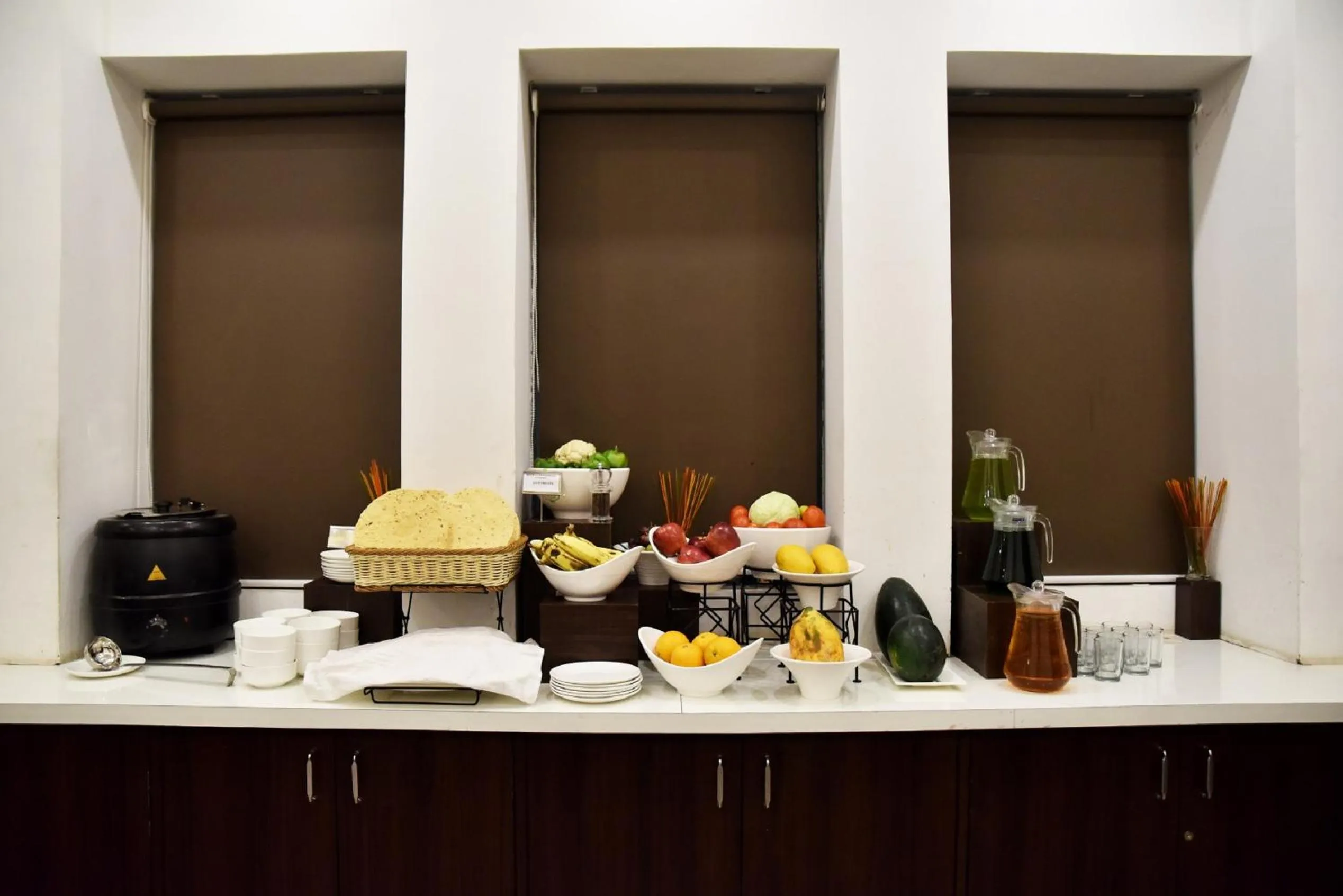 Restaurant/places to eat in Hotel Gandharva- A Green Hotel