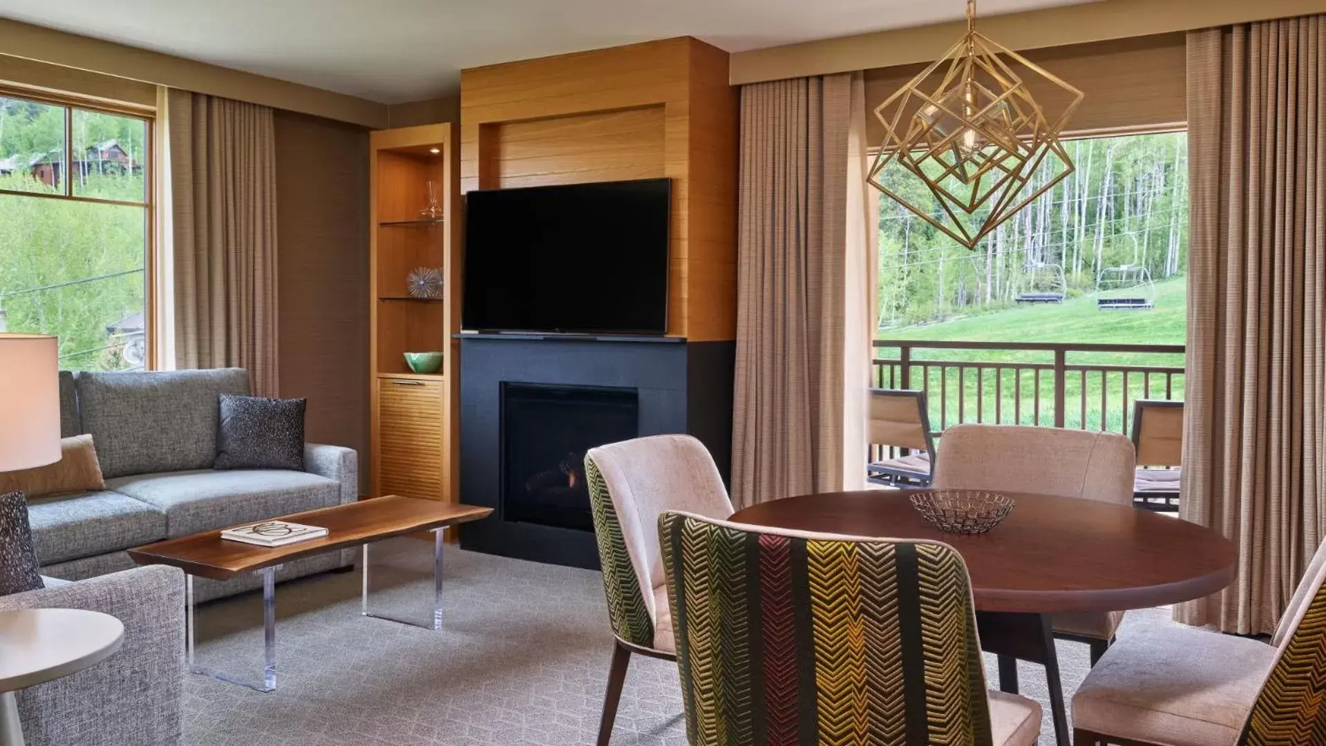 Living room, Seating Area in Viceroy Snowmass