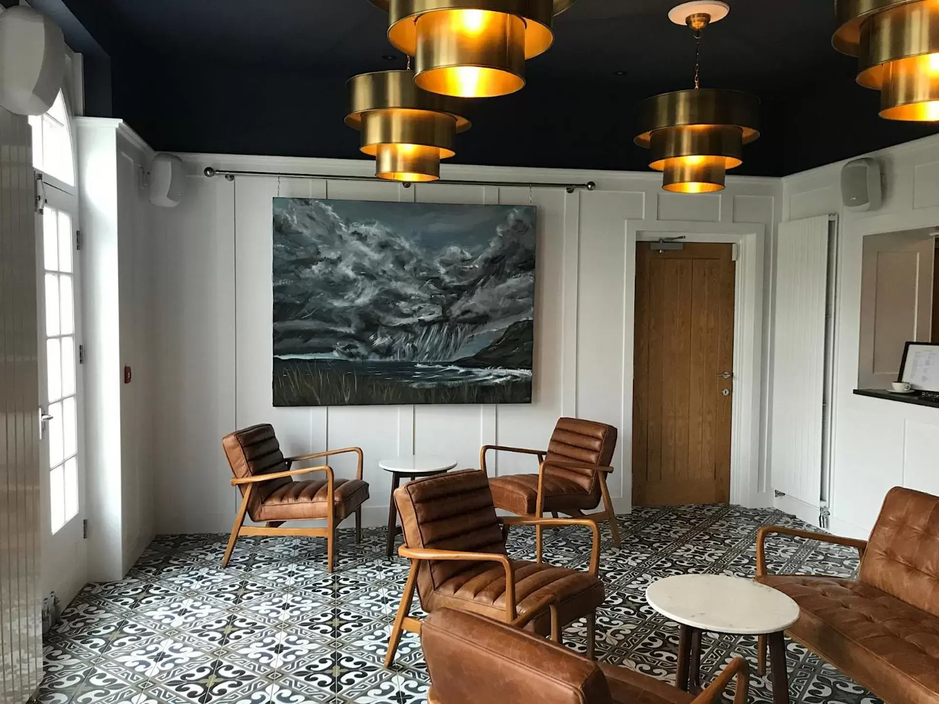 Restaurant/places to eat, Seating Area in Dunoon Hotel