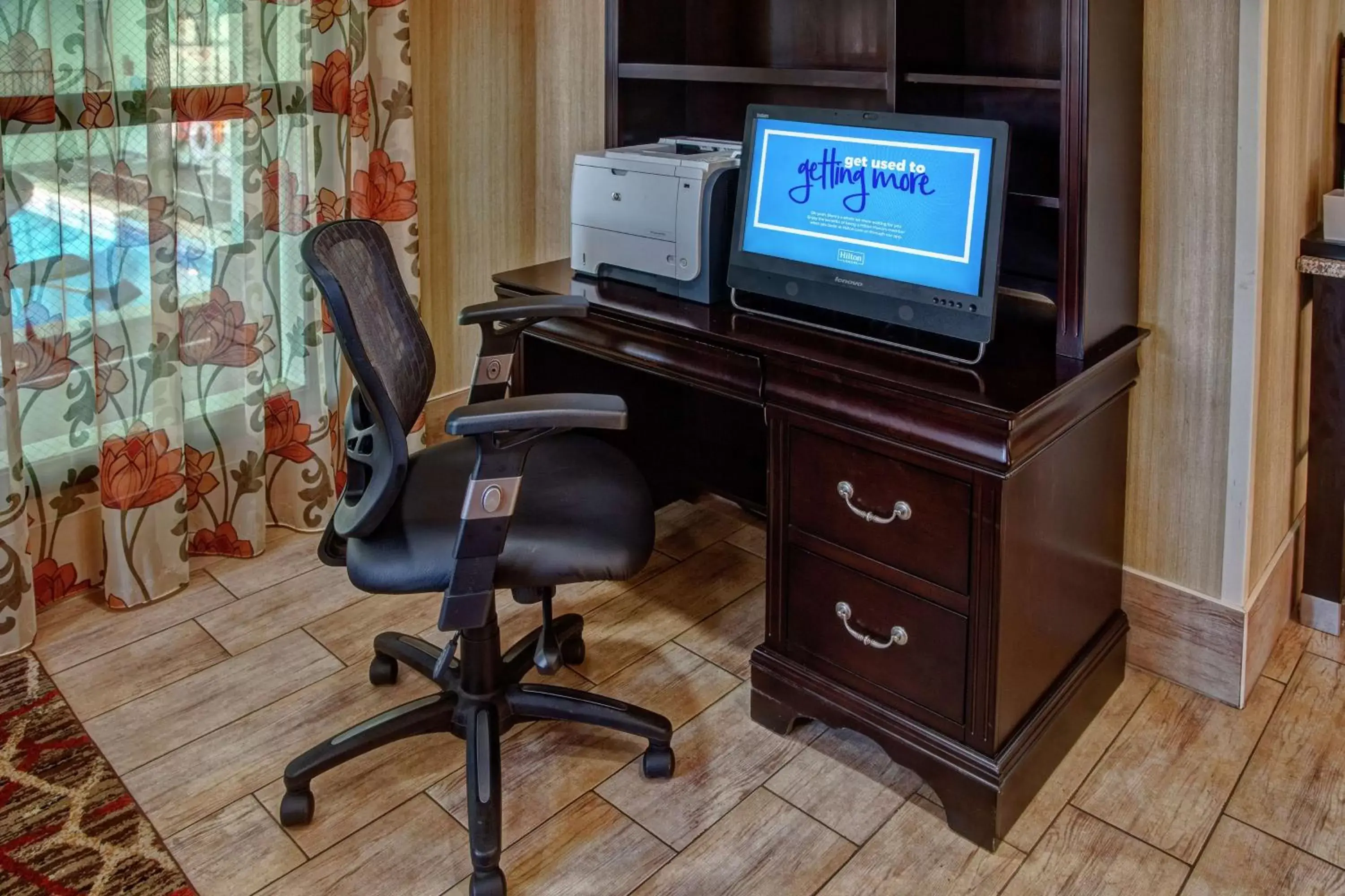 Business facilities, Business Area/Conference Room in Hampton Inn Ashland