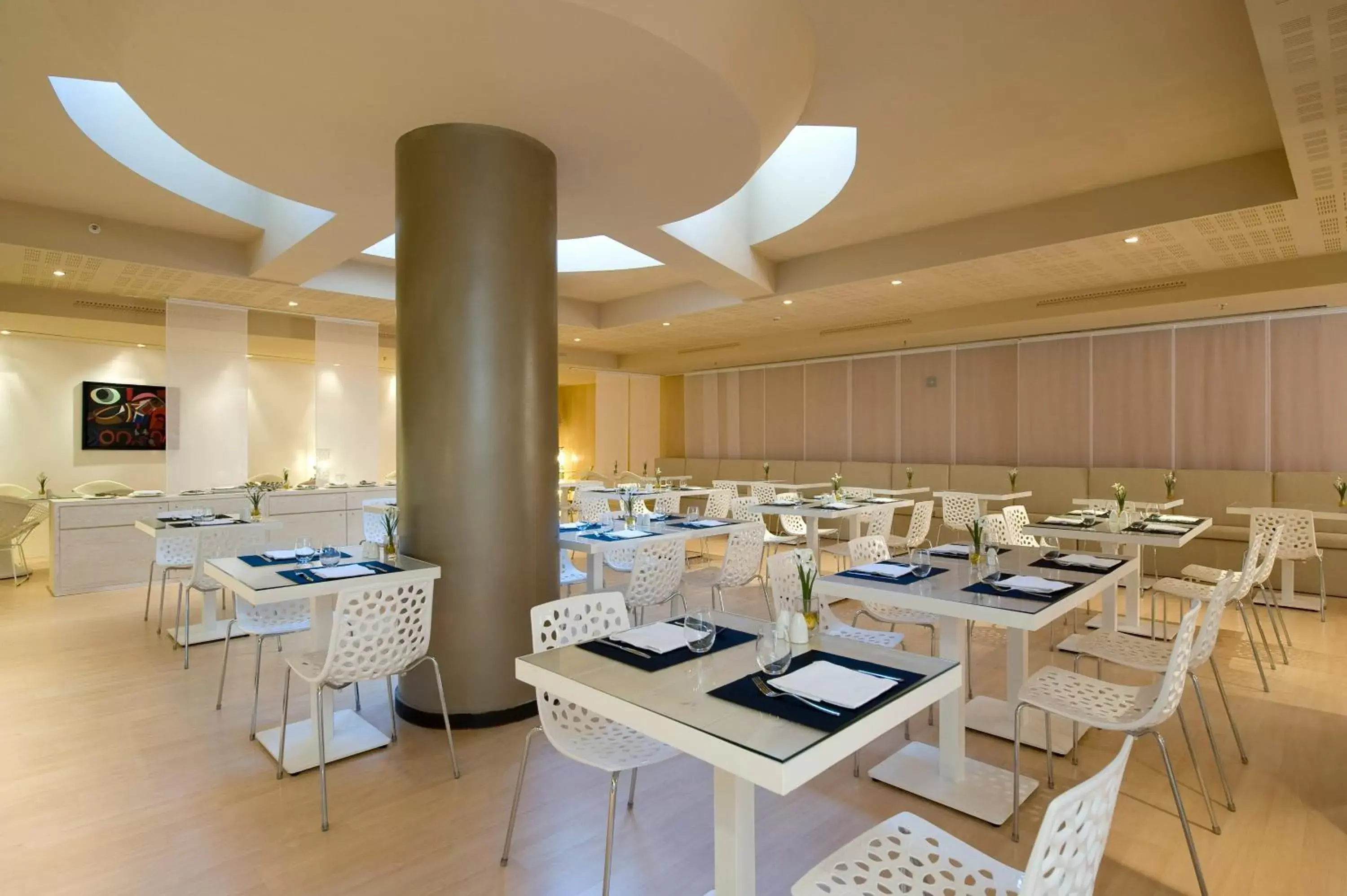 Restaurant/places to eat in Hotel Badalona Tower Restaurant/places to eat in Hotel Badalona Tower