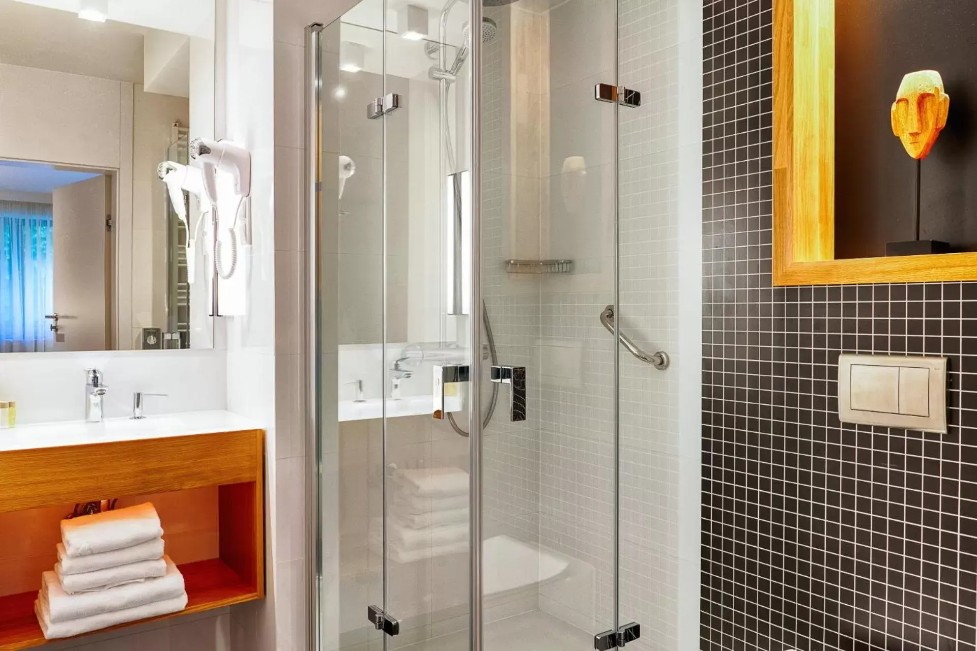 Shower, Bathroom in Focus Hotel Premium Sopot