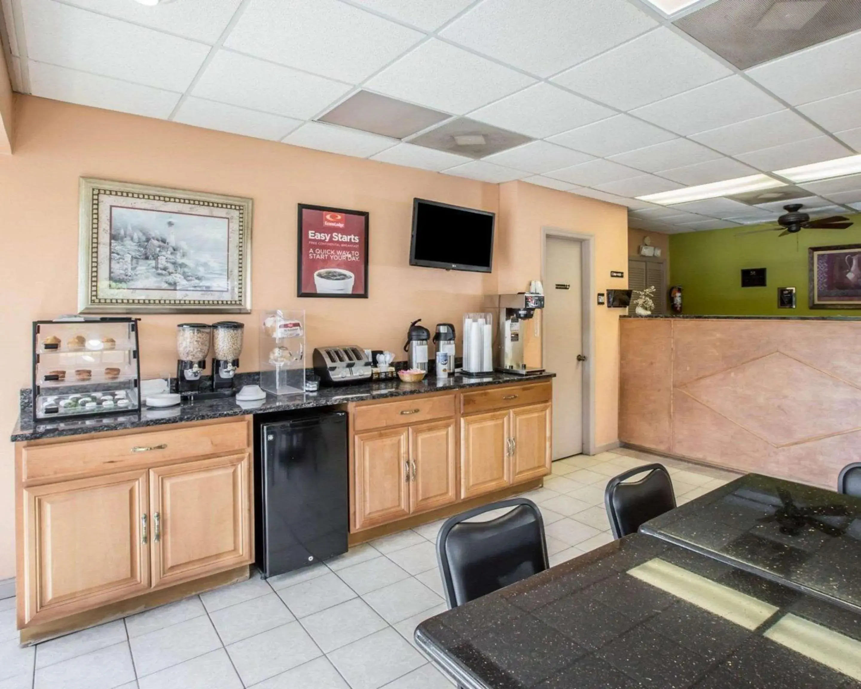 Lobby or reception in Econo Lodge Biltmore