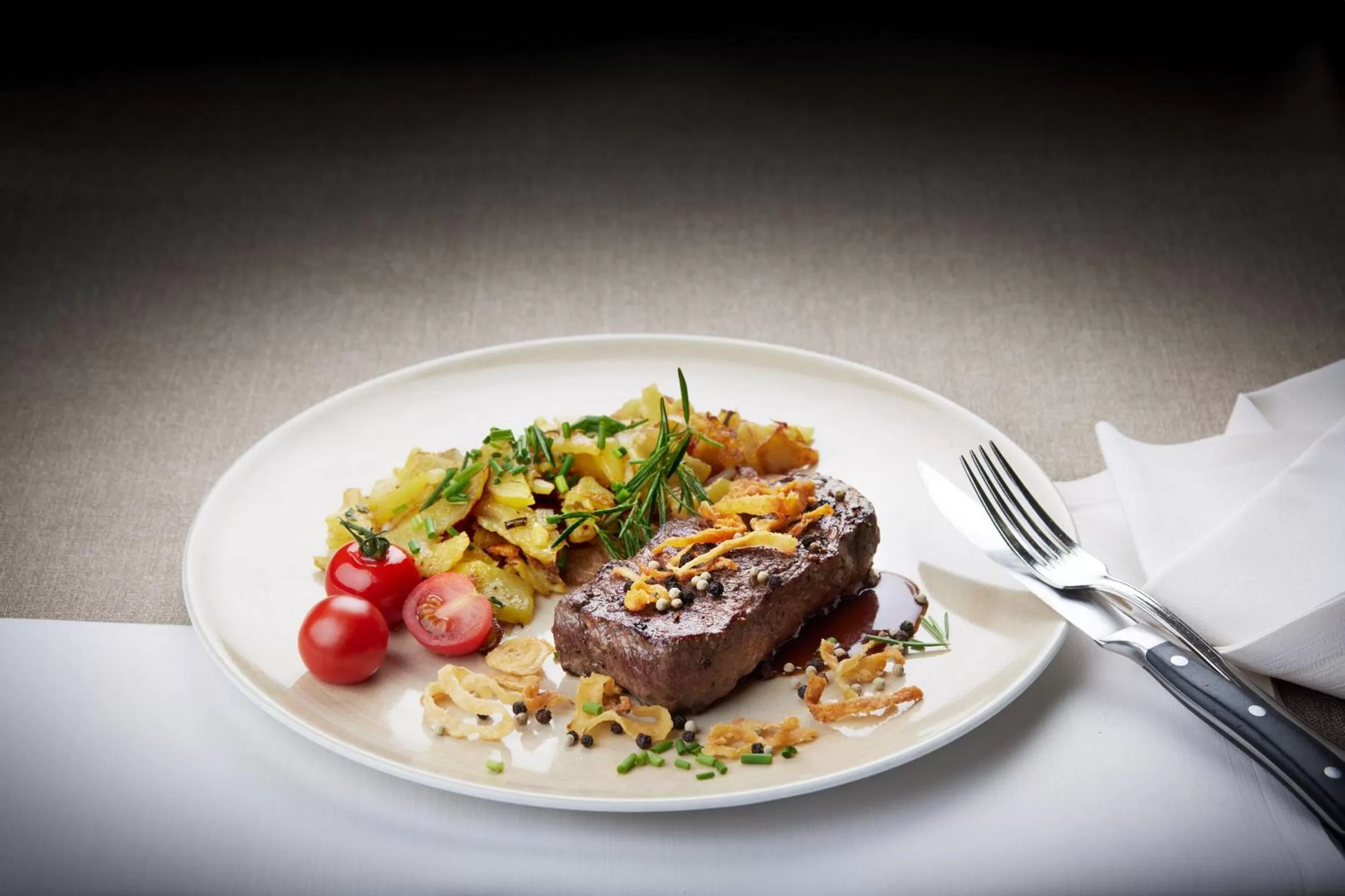 Restaurant/places to eat in Garden & SPA Hotel Das Götzfried