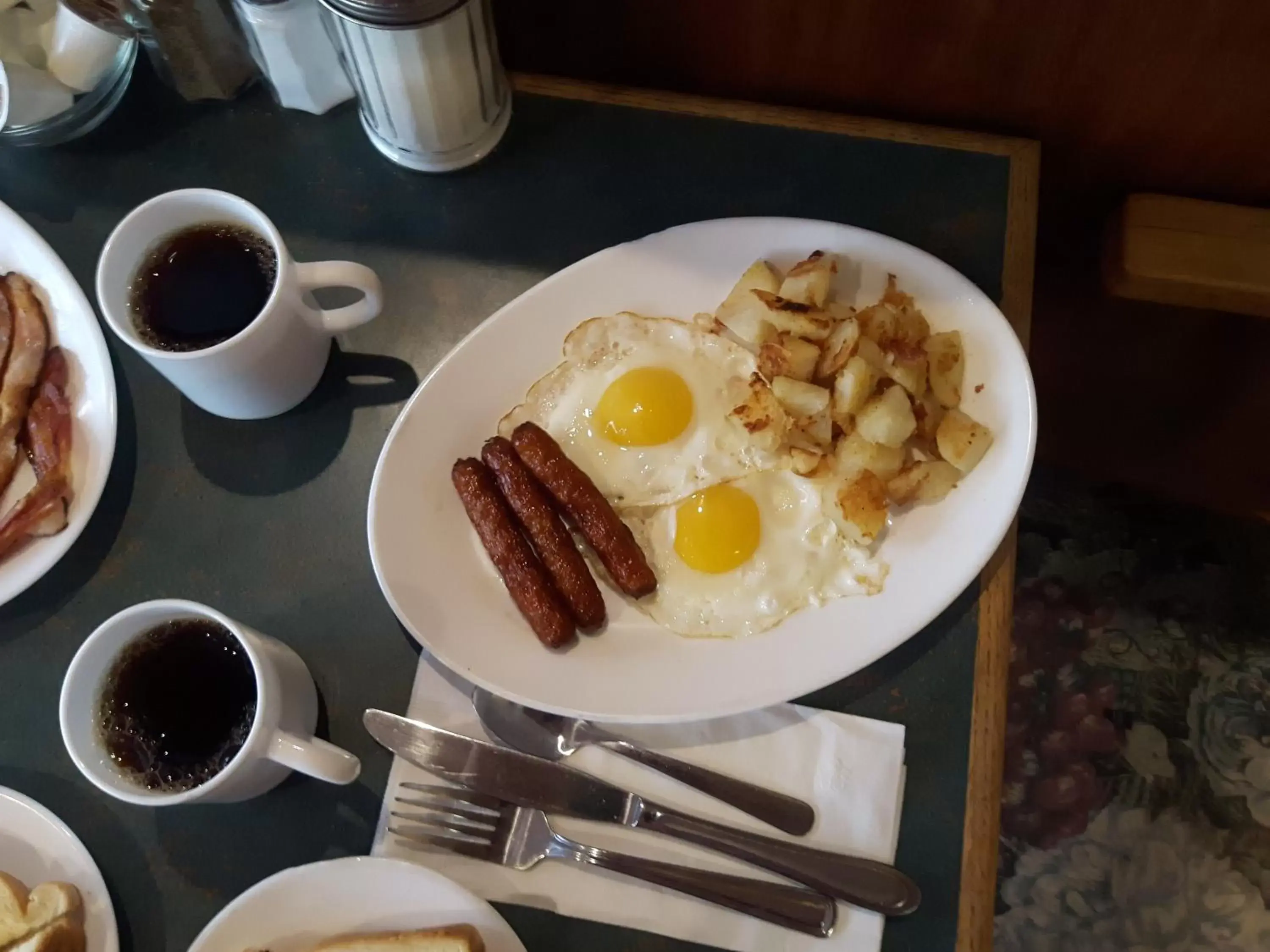 Food in Fuller Lake Chemainus Motel