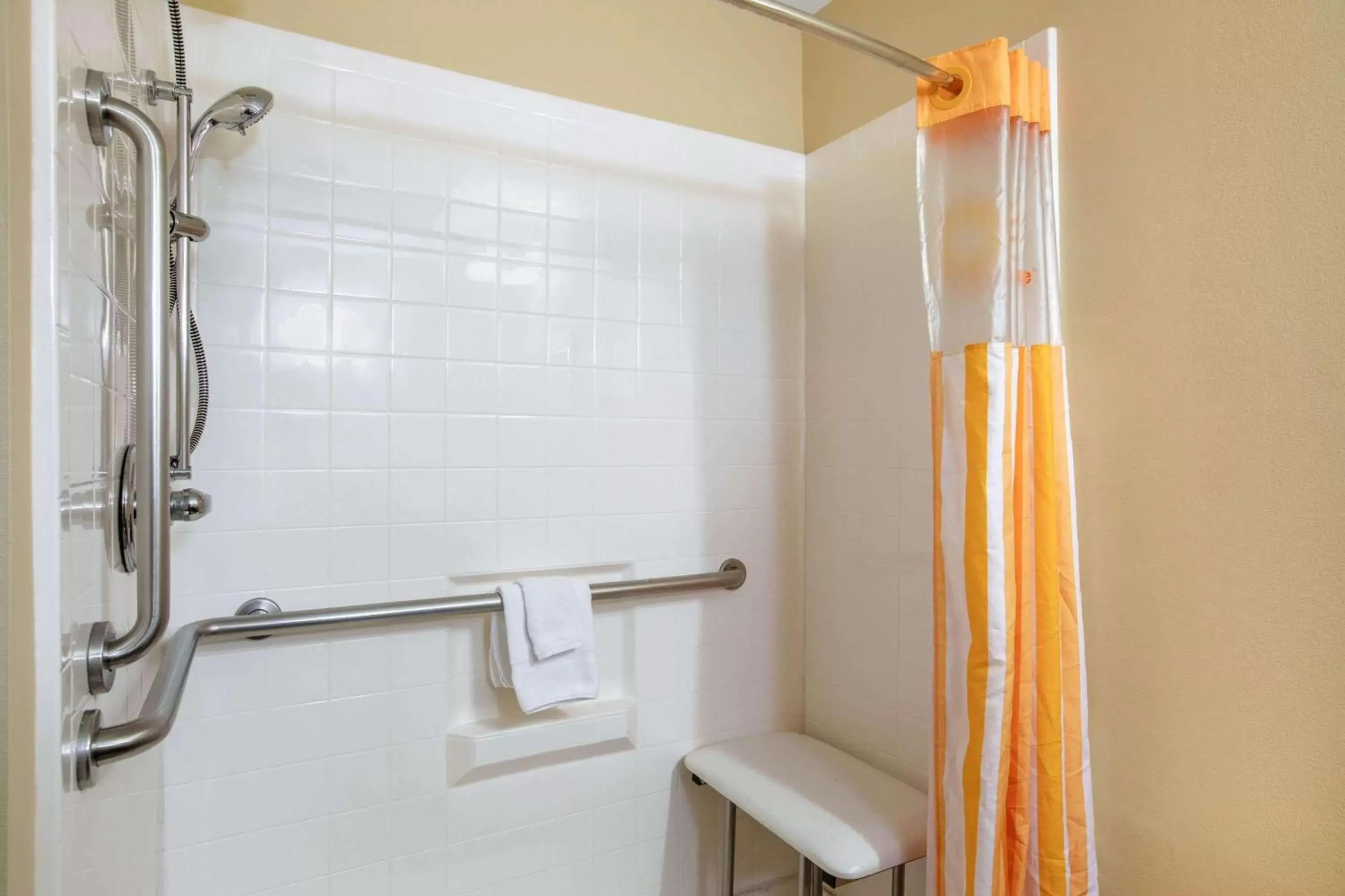 Shower, Bathroom in La Quinta by Wyndham Conway