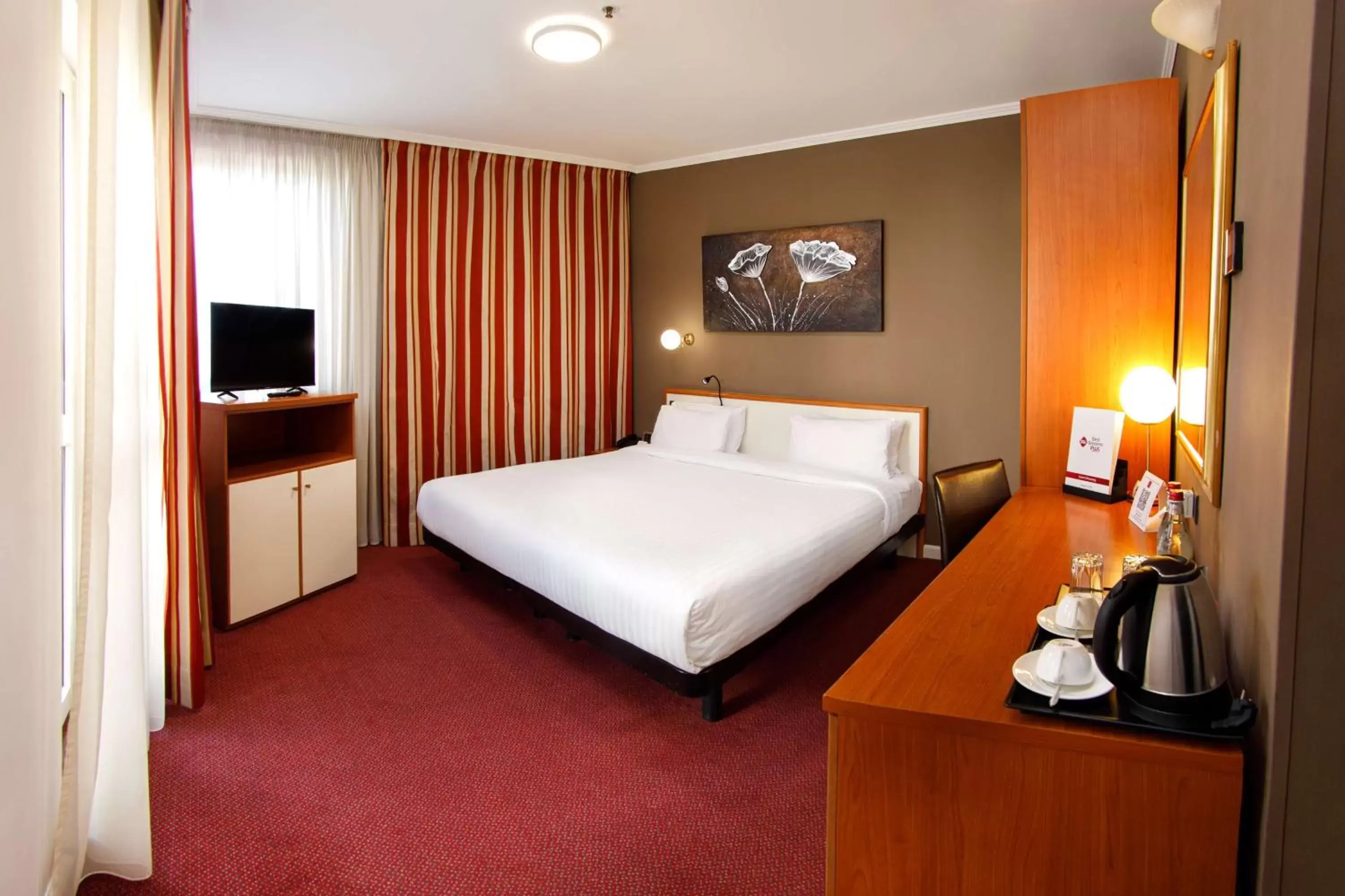 Bedroom, Bed in Best Western Plus Congress Hotel Yerevan