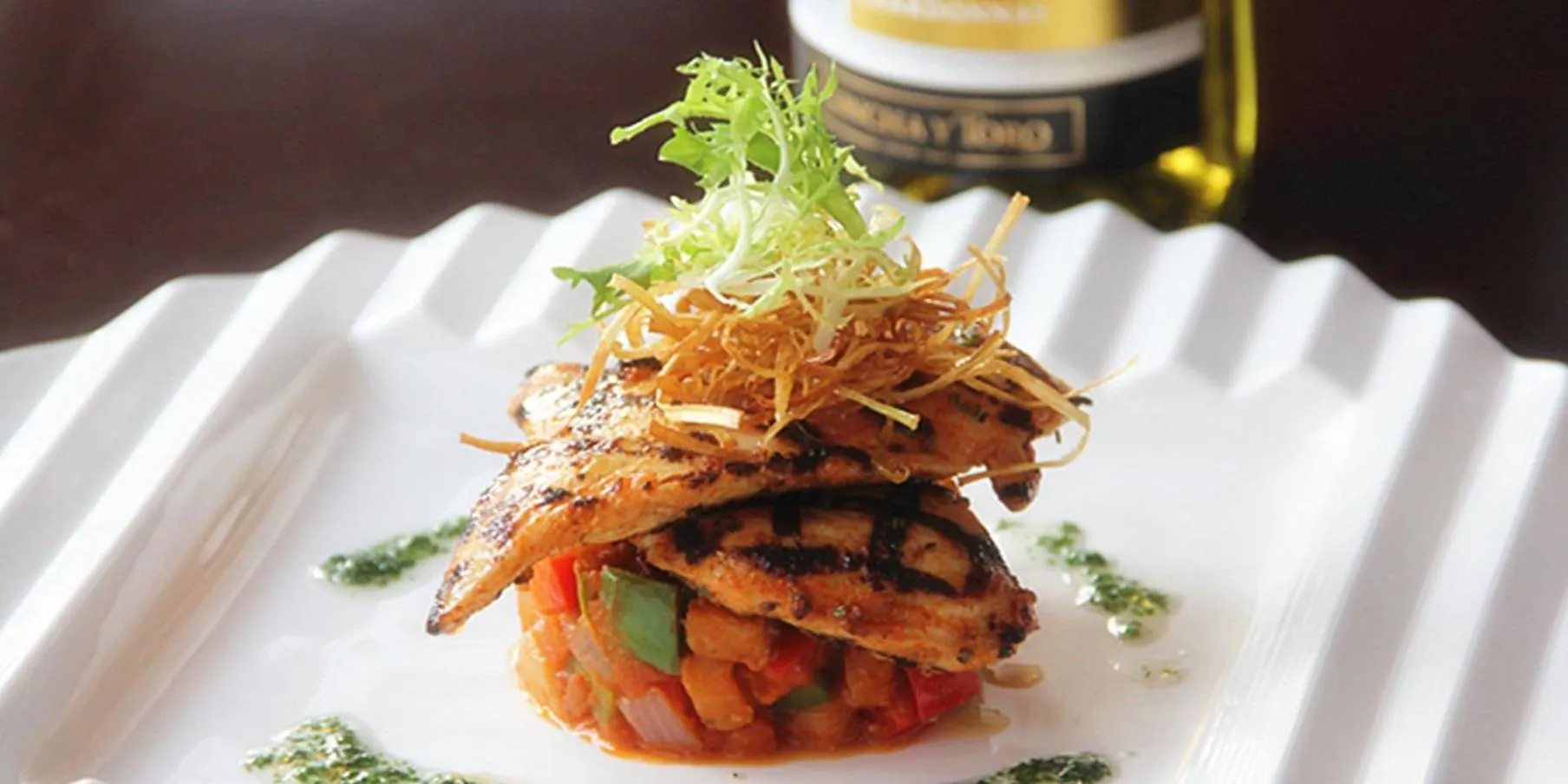 Restaurant/places to eat in Crowne Plaza Huangshan Yucheng by IHG