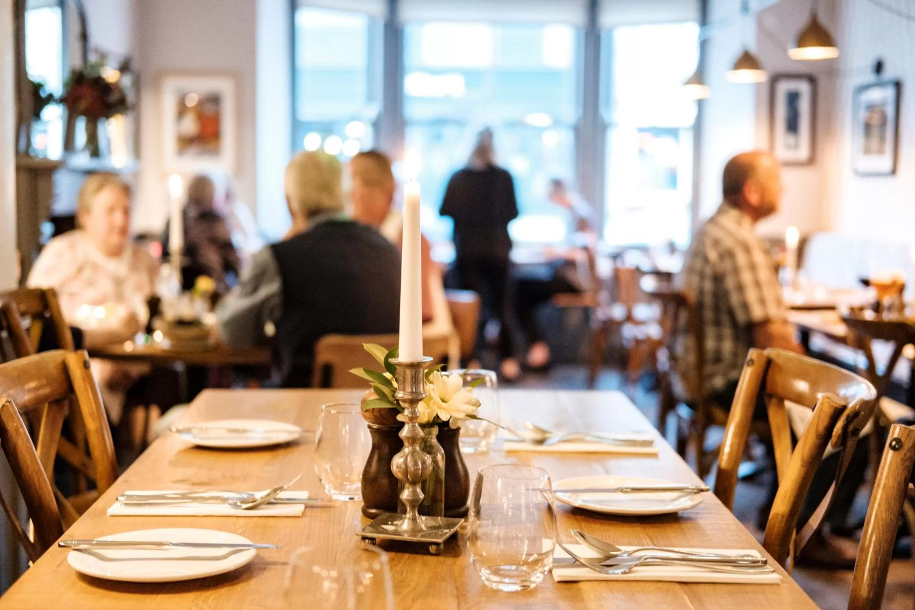 Restaurant/places to eat in The Bull Hotel