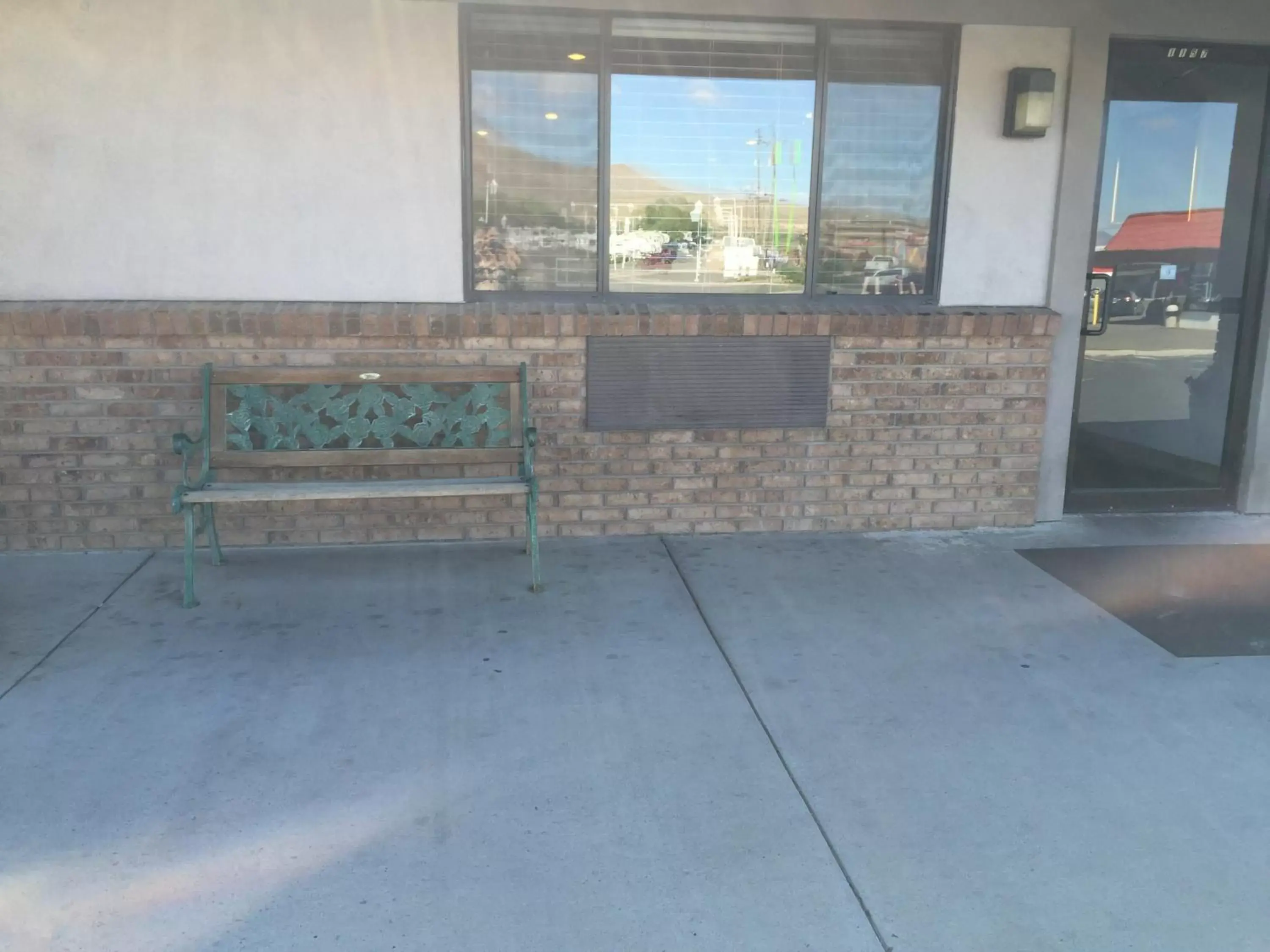 Facade/entrance in Super 8 by Wyndham Winnemucca NV