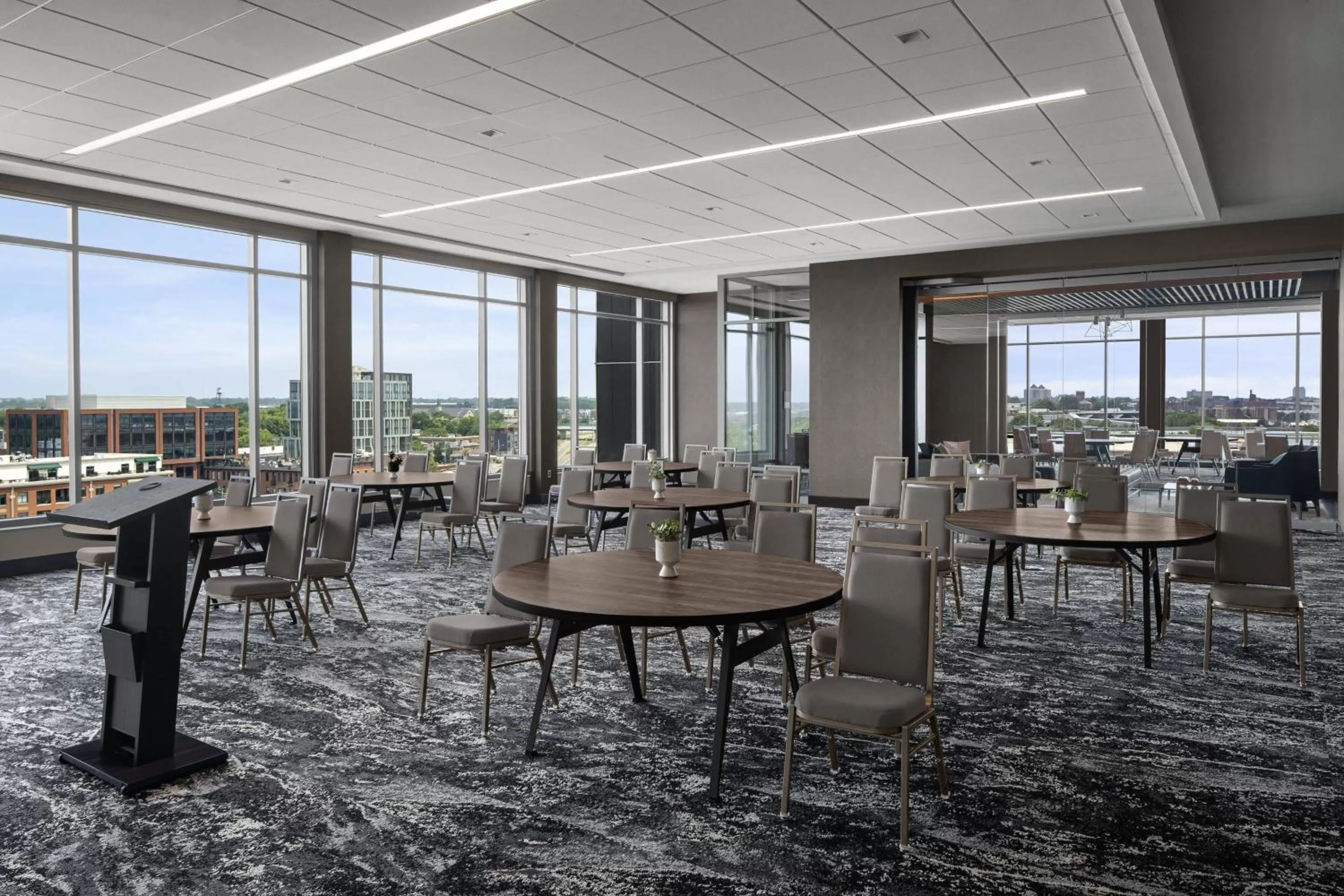 Meeting/conference room in AC Hotel by Marriott Columbus Downtown