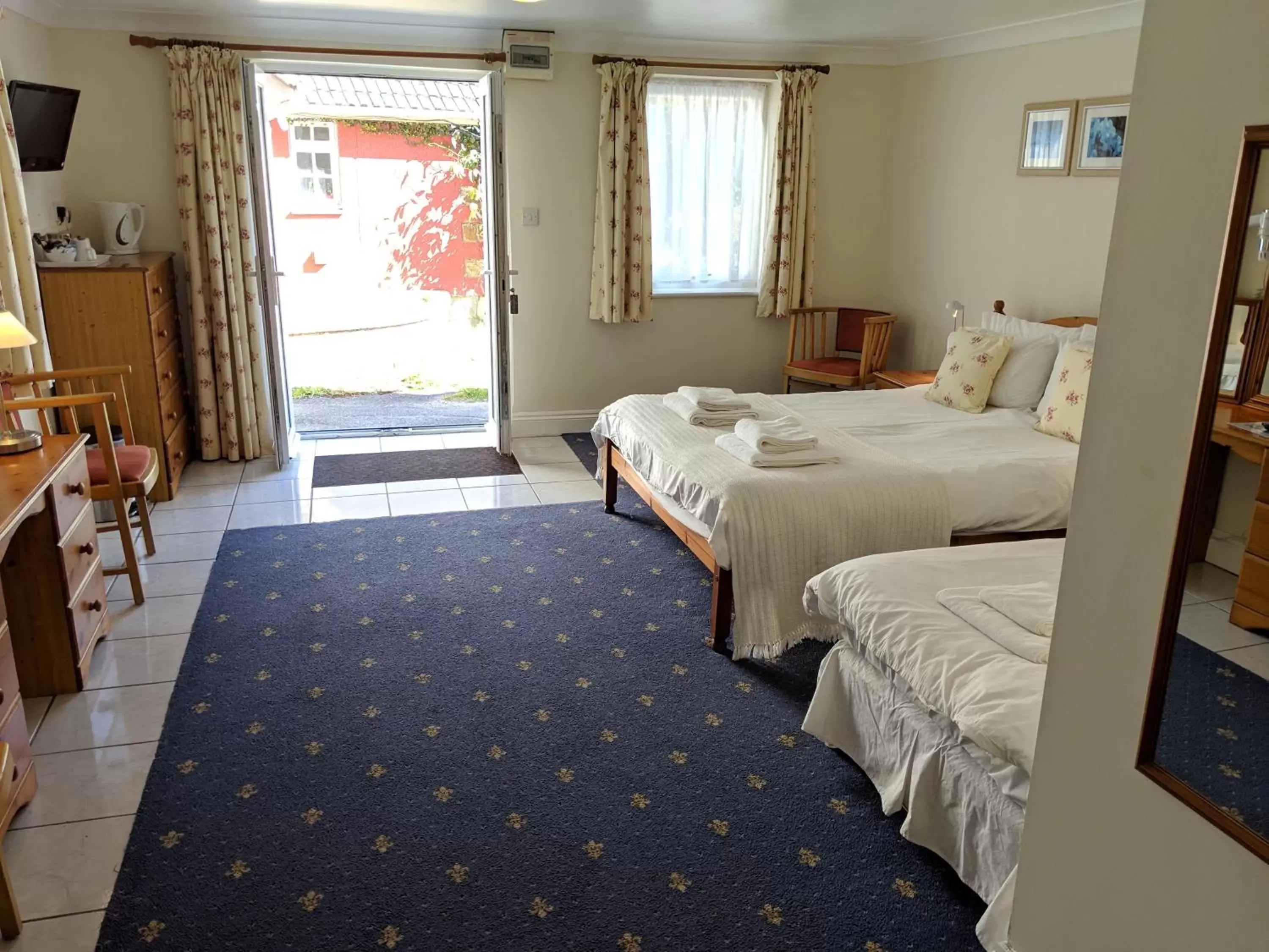Bedroom, Bed in Ivybridge Guesthouse
