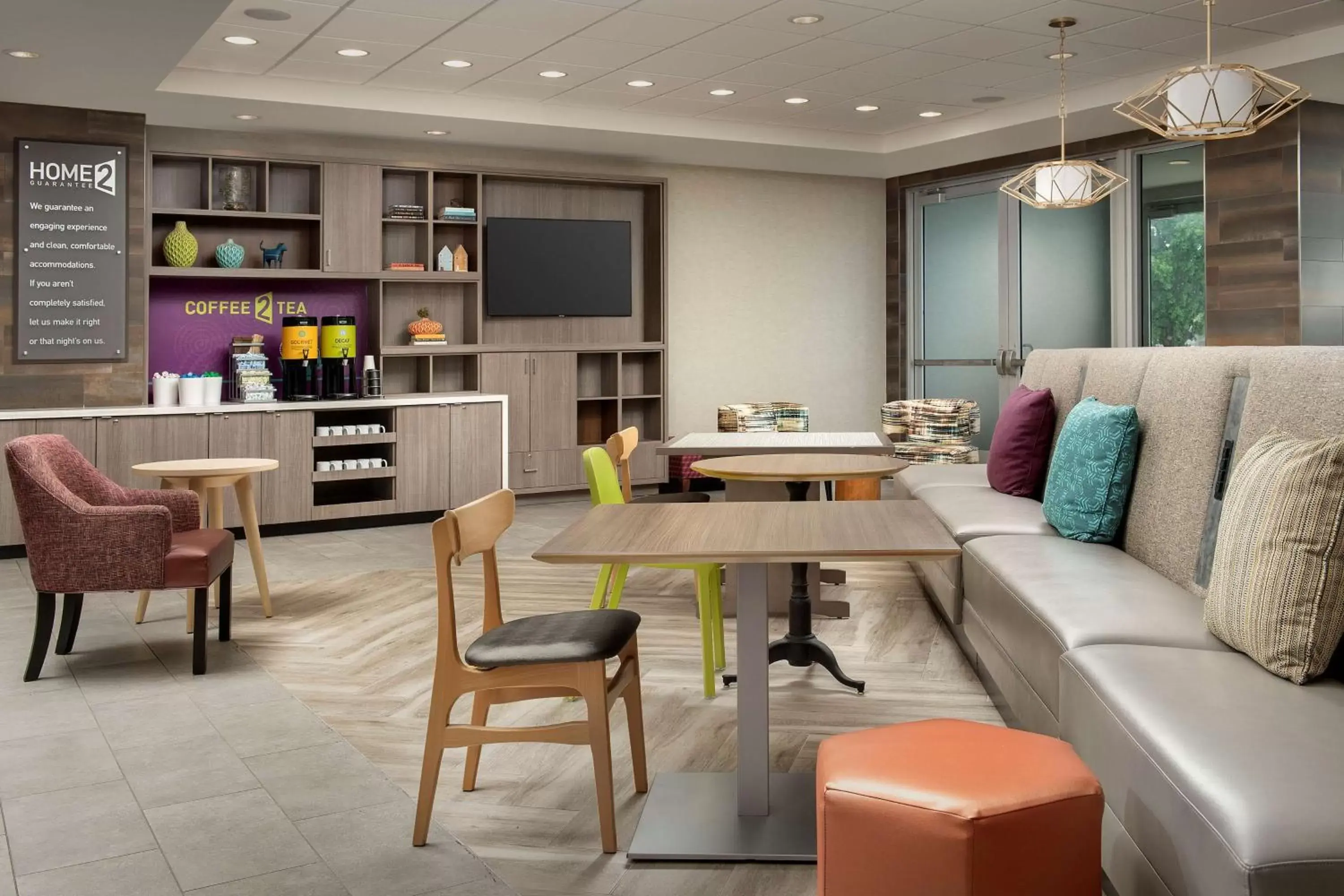 Lobby or reception, Lounge/Bar in Home2 Suites By Hilton Miami Doral West Airport, Fl