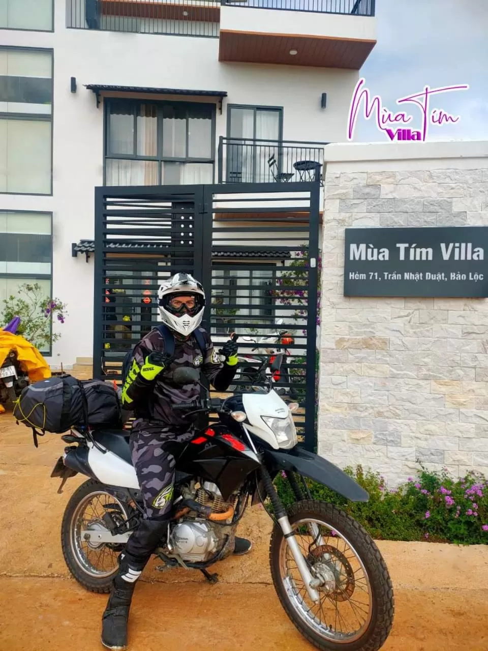 Guests, Biking in Mùa Tím Villa