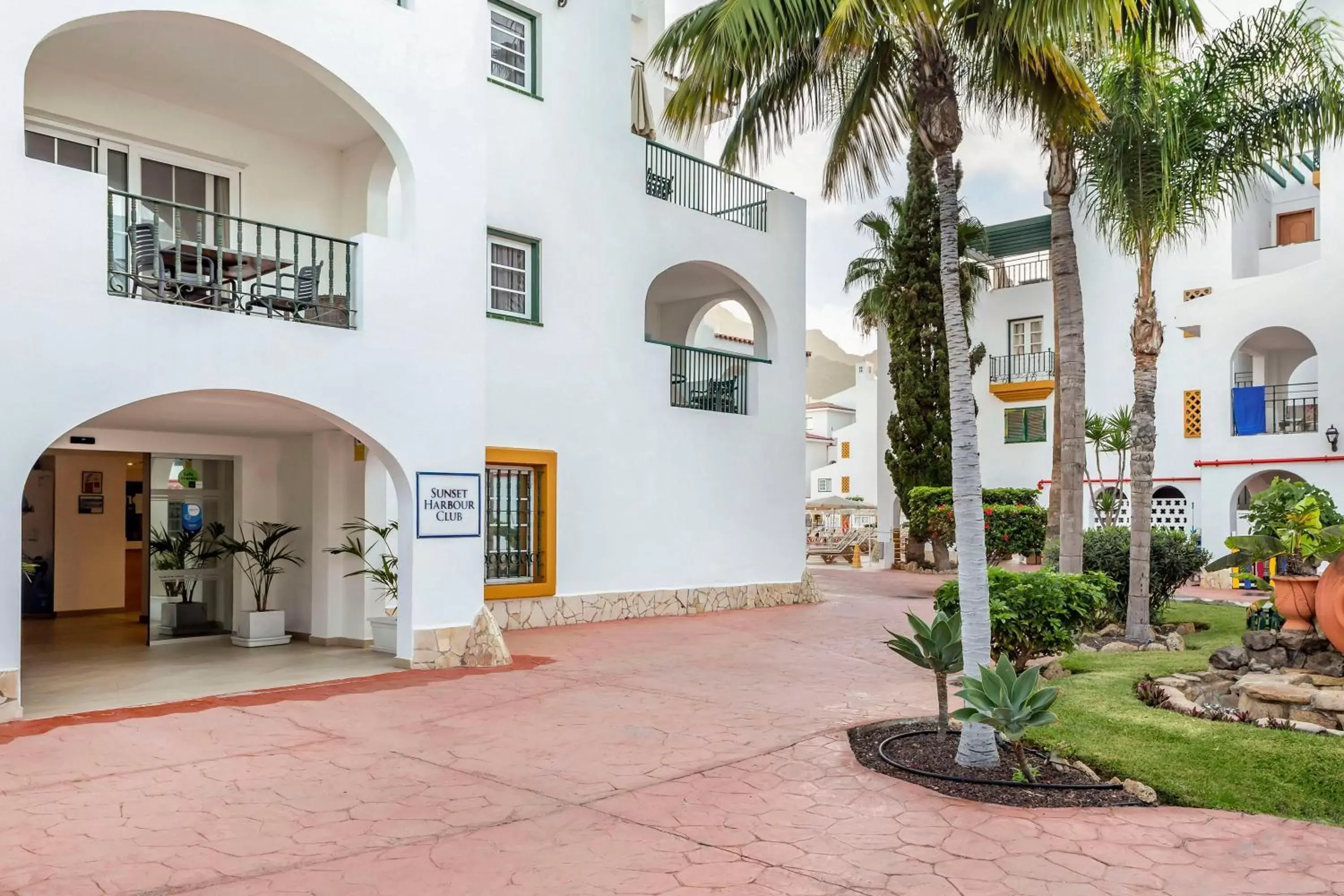 Lobby or reception in Sunset Harbour Club Lobby or reception in Sunset Harbour Club