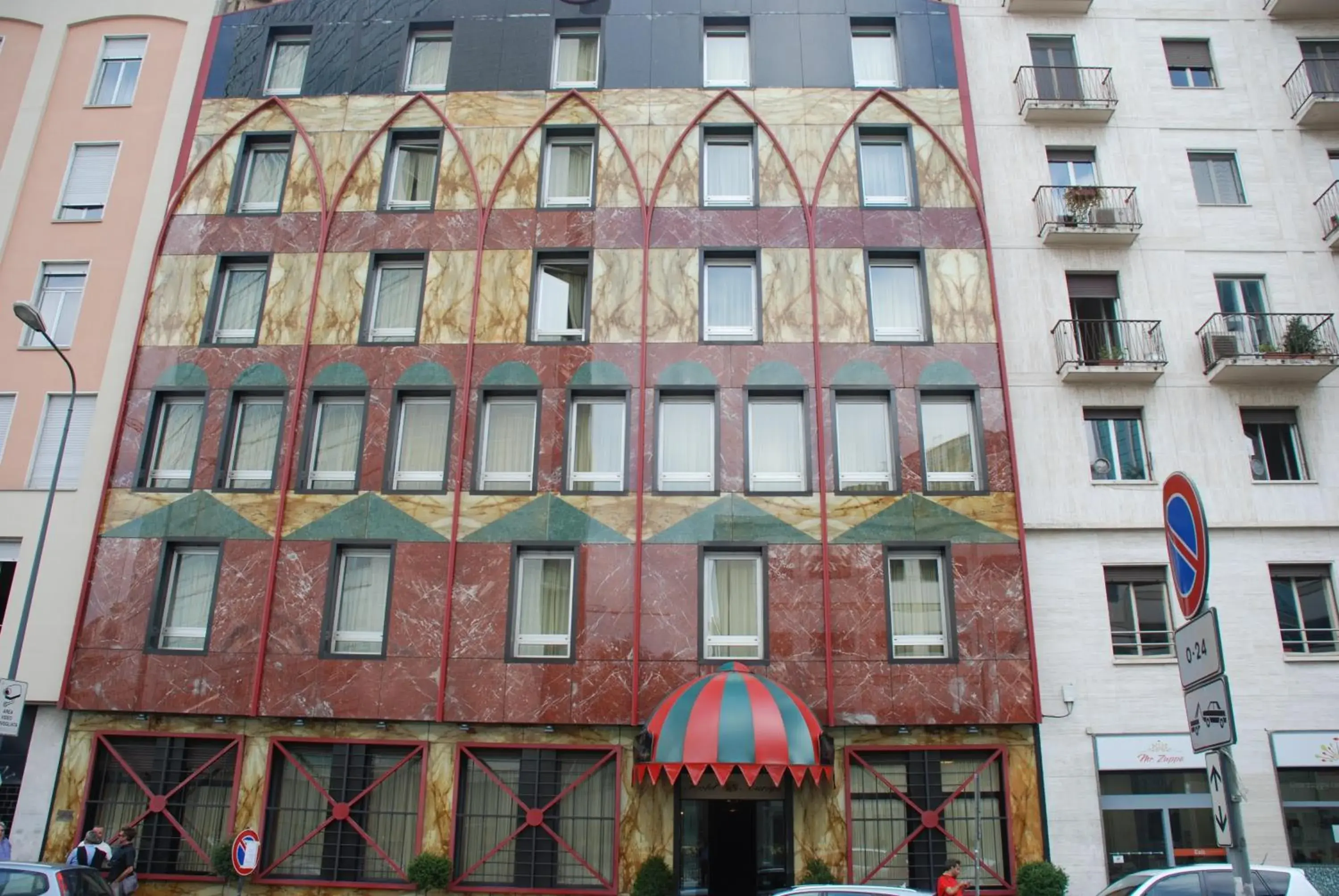 Facade/entrance, Property Building in Hotel Auriga