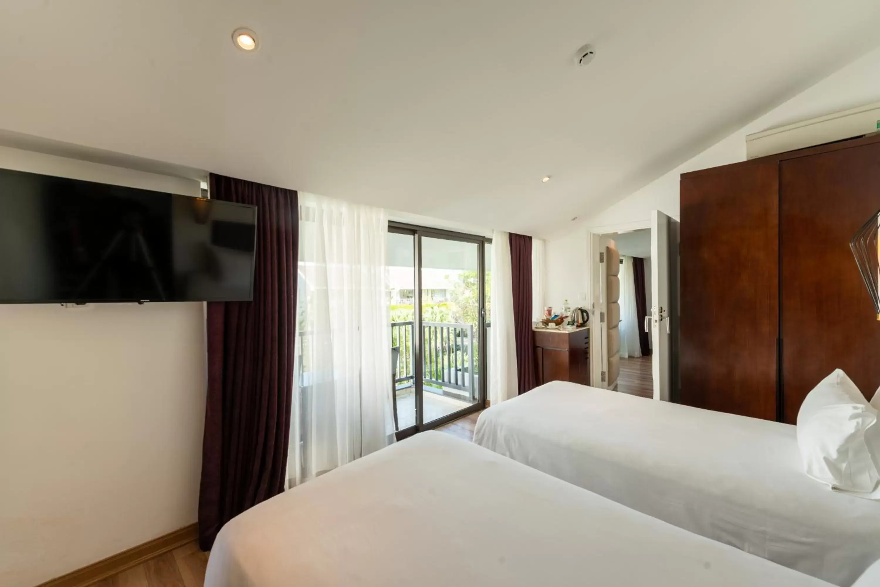 Bed in SENVILA Boutique Resort & Spa