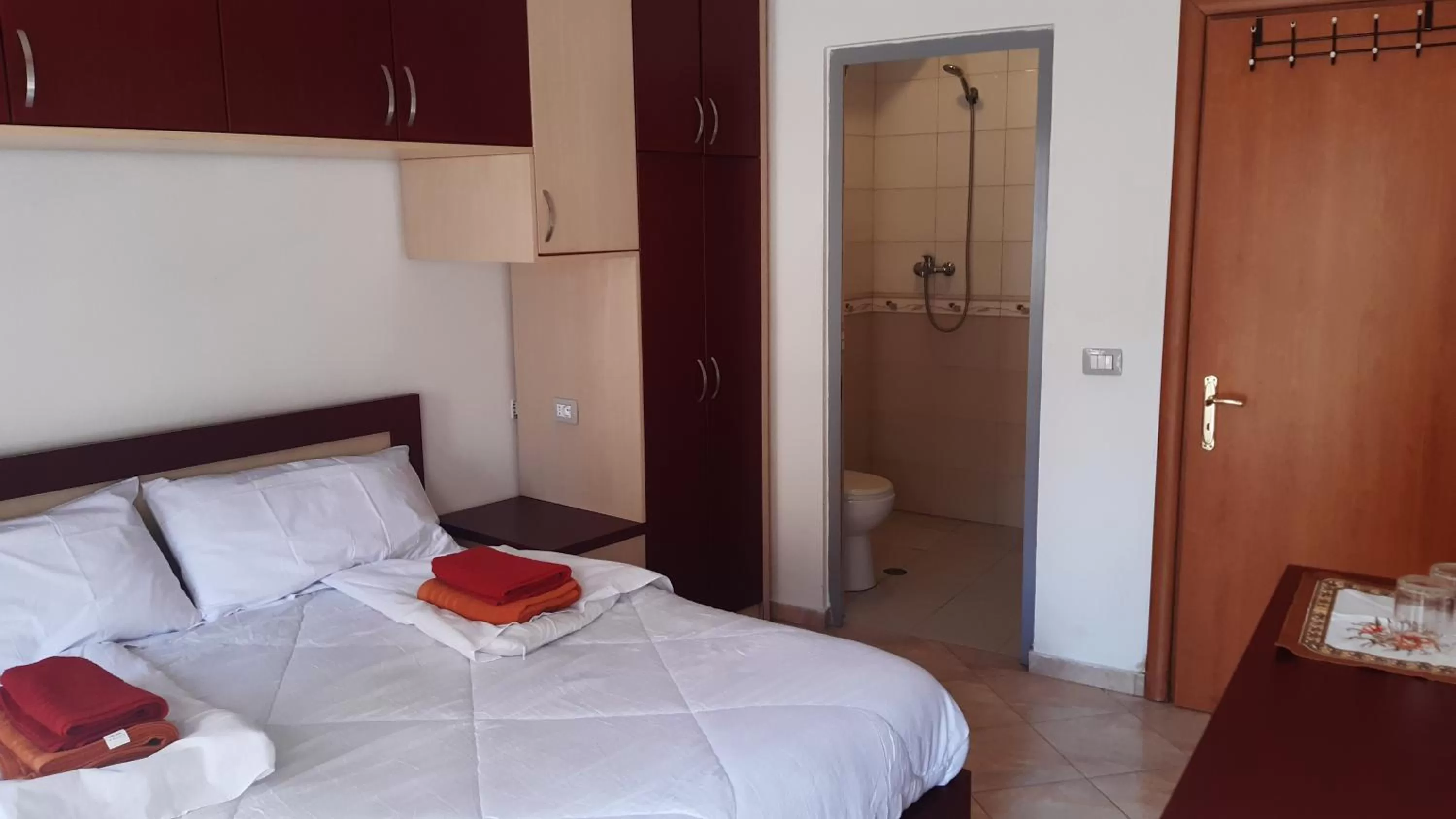 Bed in Home Sweet Home - Guest House