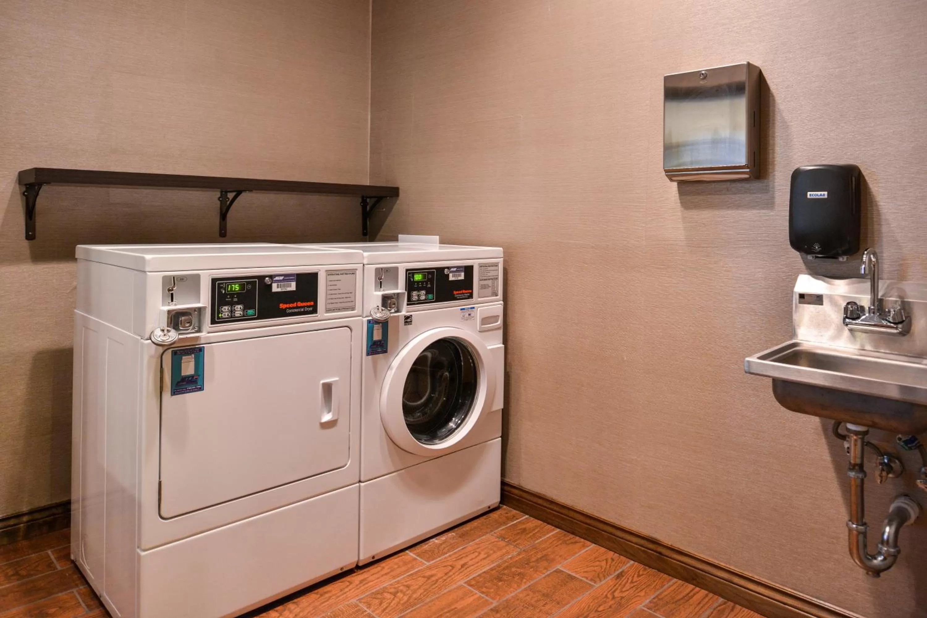 Other in Holiday Inn Express & Suites Topeka West I-70 Wanamaker by IHG