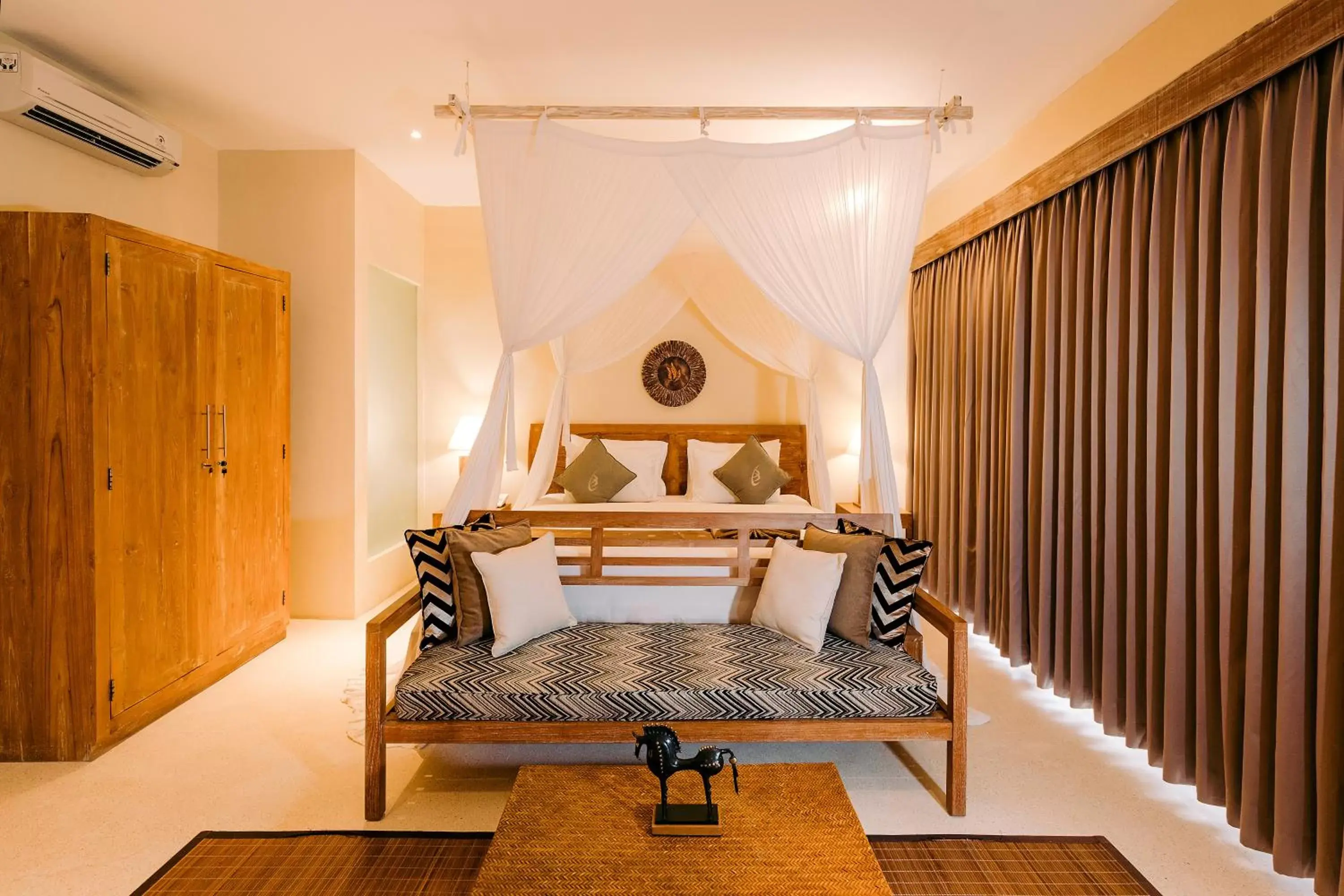 Bedroom, Bed in La Berceuse Resort and Villa Nusa Dua by Taritiya Collection