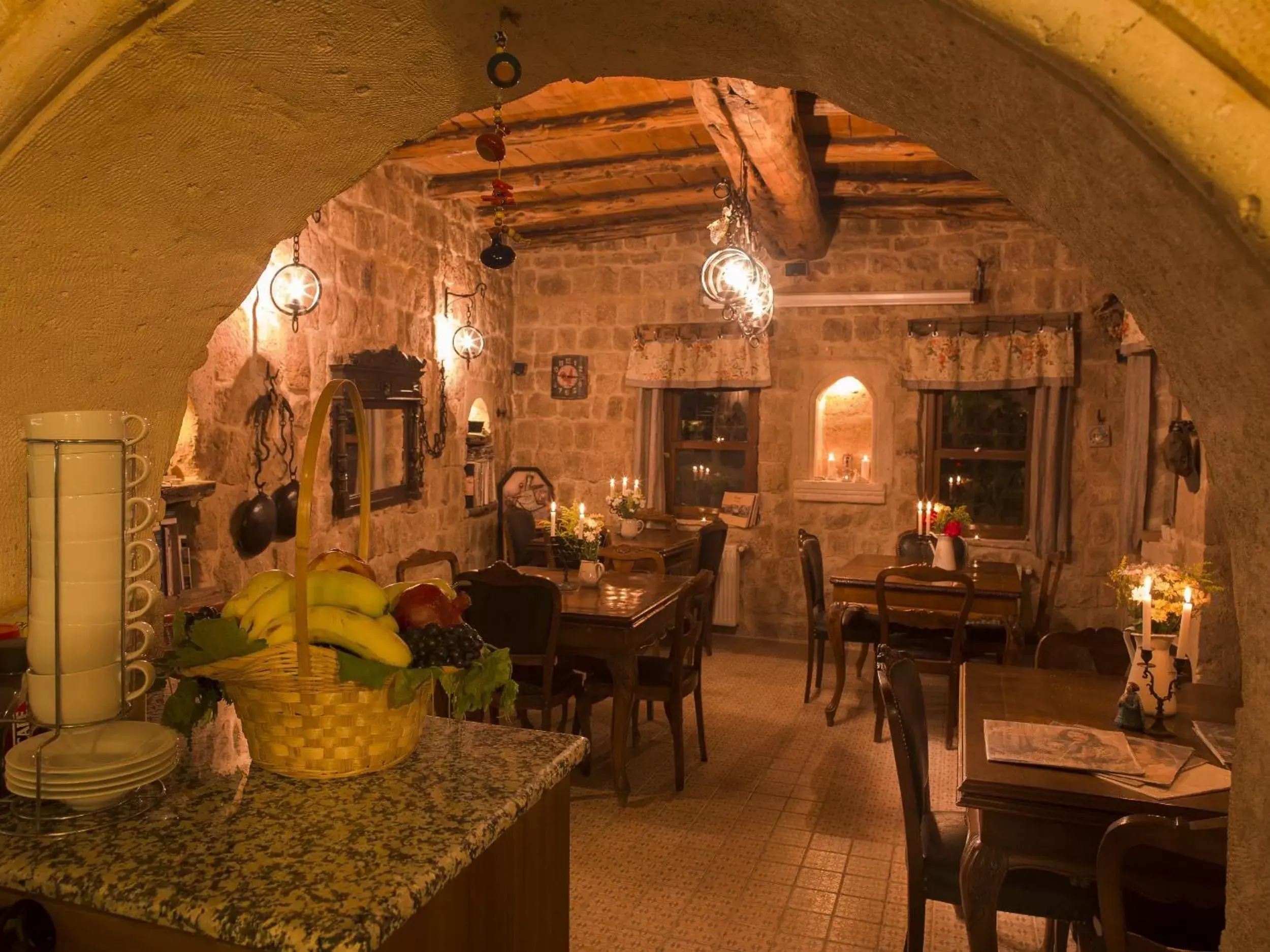 Restaurant/Places to Eat in Melekler Evi Cave Hotel