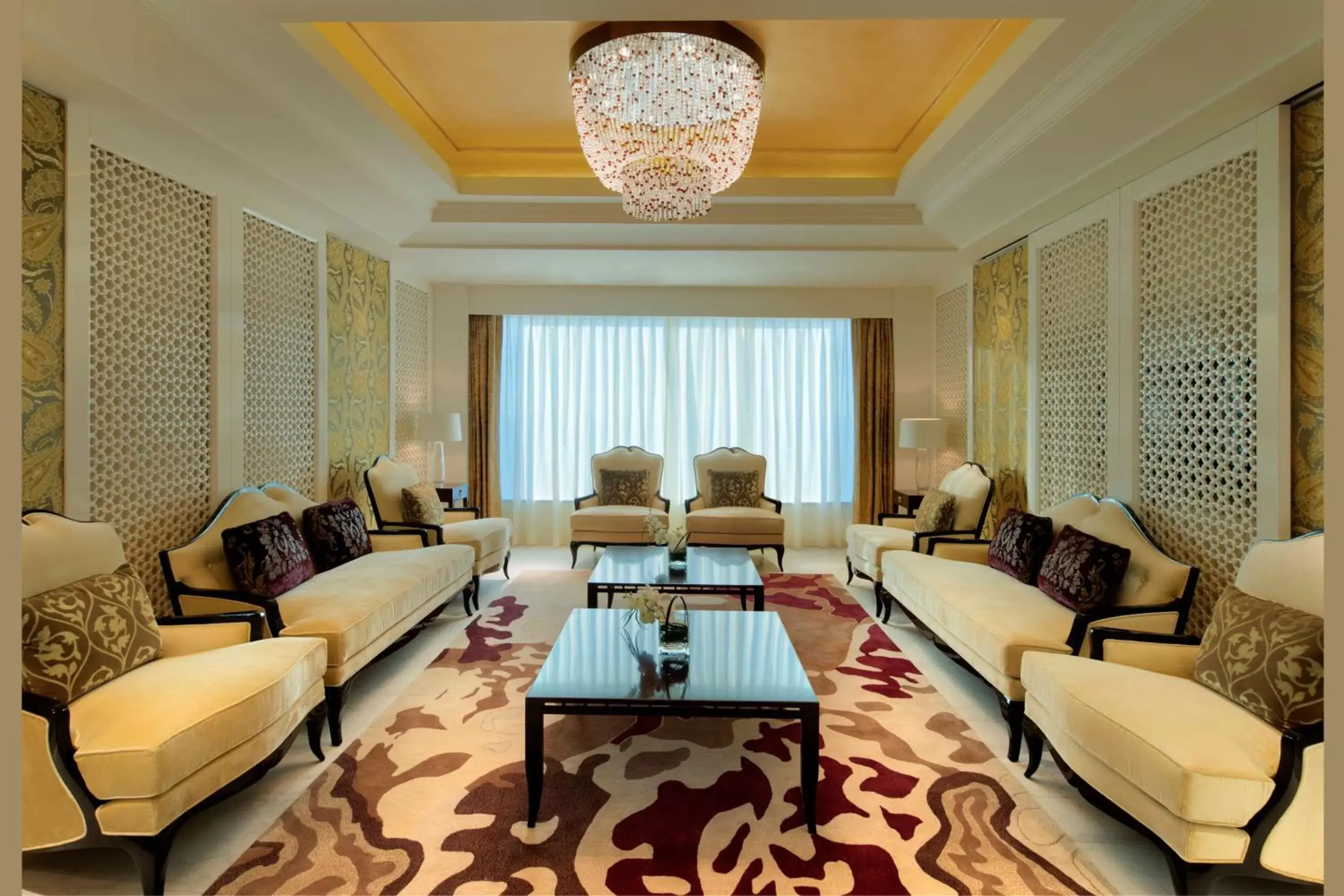 Living room, Seating Area in Conrad Dubai