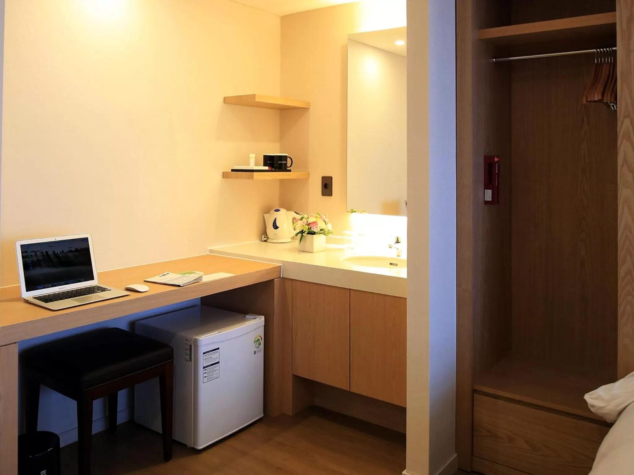 hair dresser in Best Western Jeju Hotel