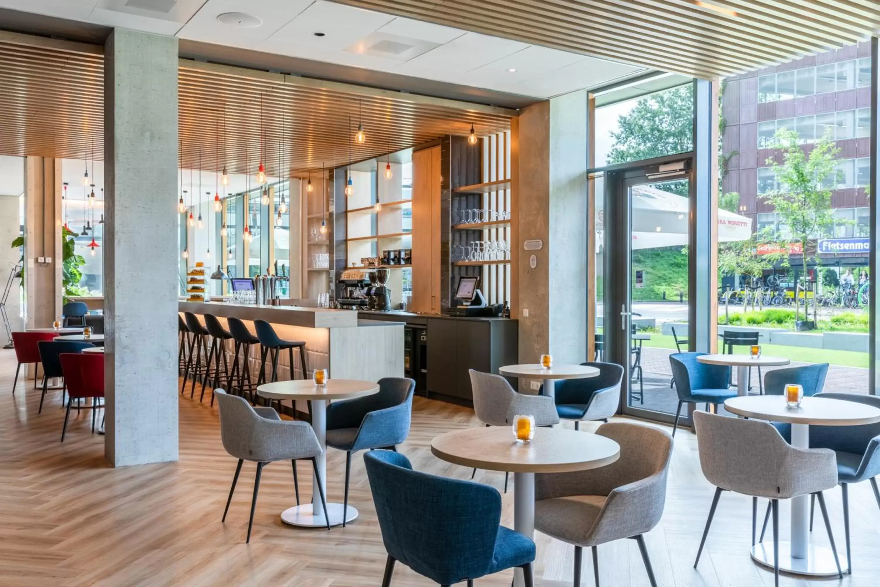 Restaurant/Places to Eat in Holiday Inn Express - Almere, an IHG Hotel