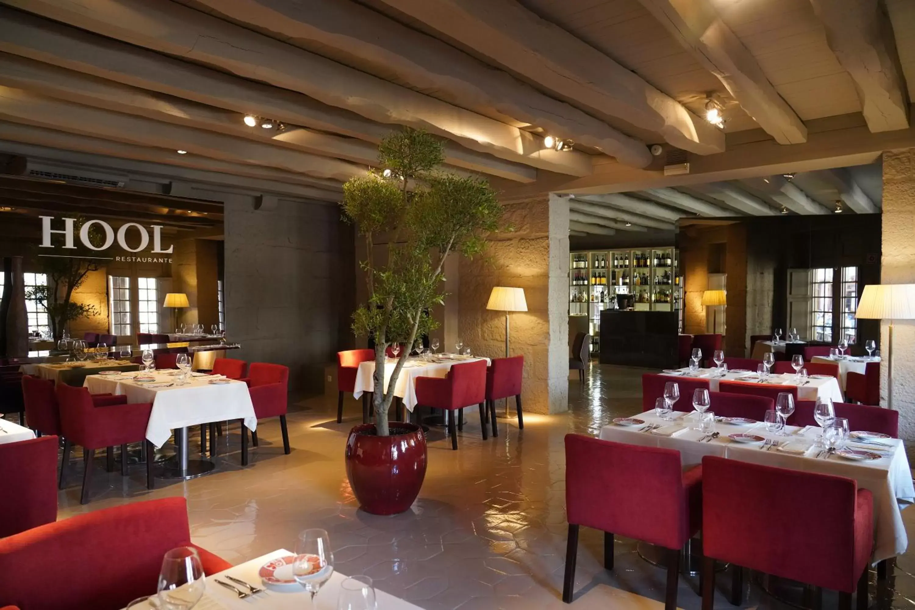Restaurant/Places to Eat in Hotel da Oliveira