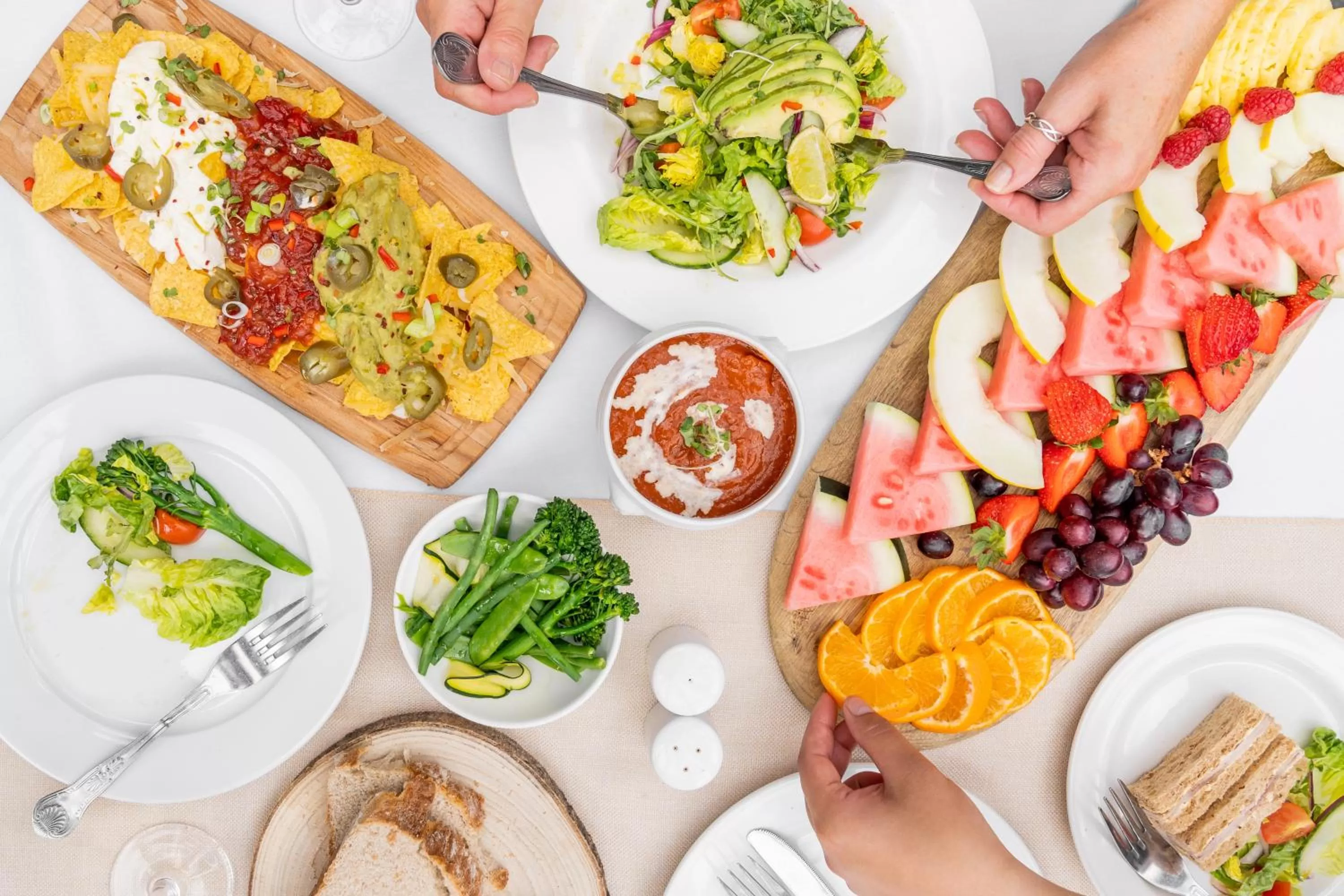 Restaurant/places to eat in Mercure Chester Abbots Well Hotel