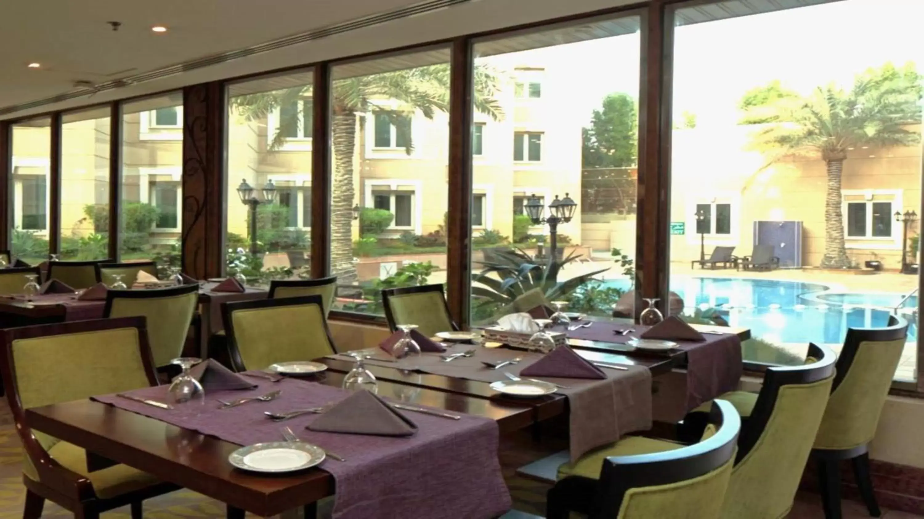 Restaurant/Places to Eat in Holiday Inn Al Khobar, an IHG Hotel