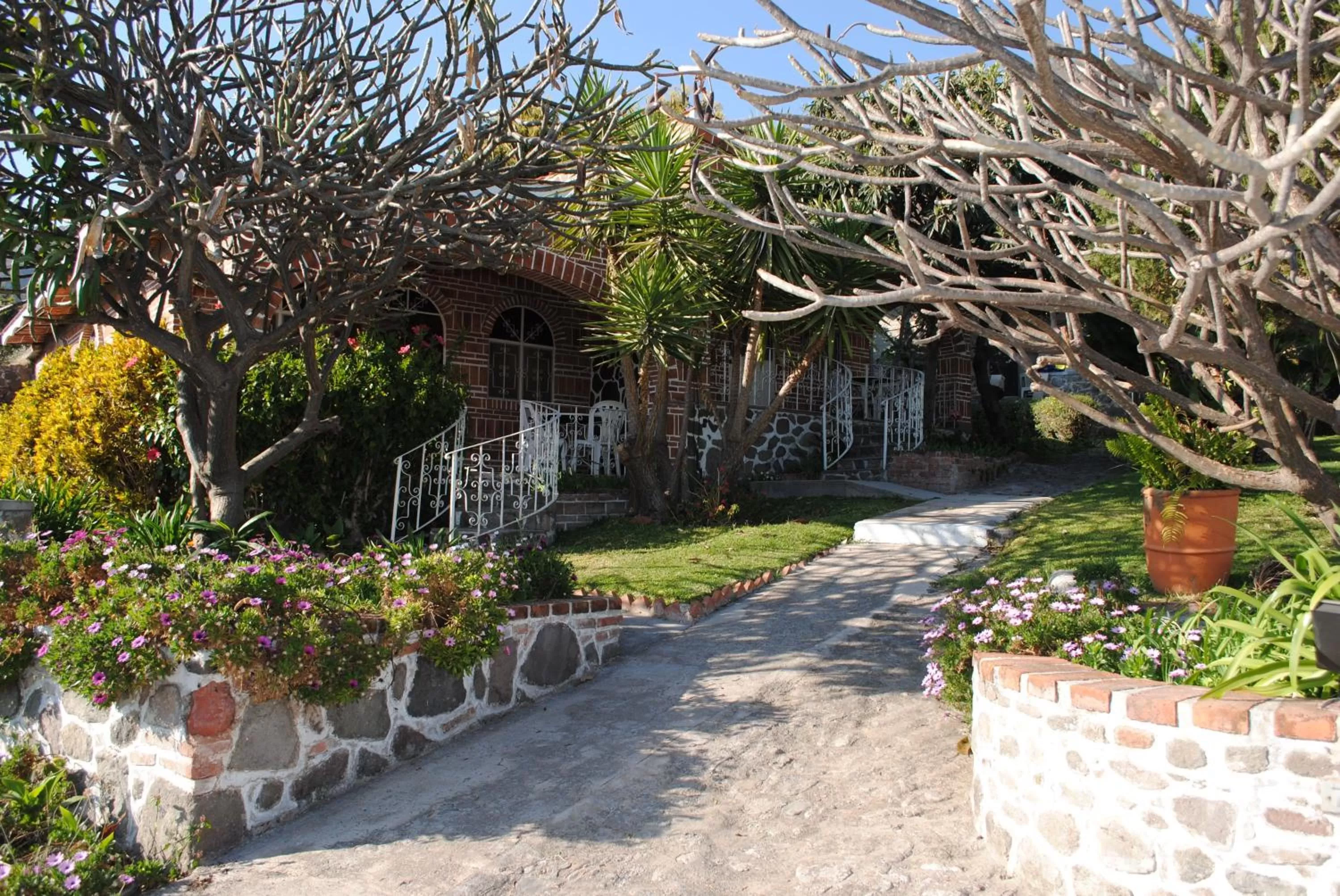Facade/entrance in Mama Chuy Hotel & Villas