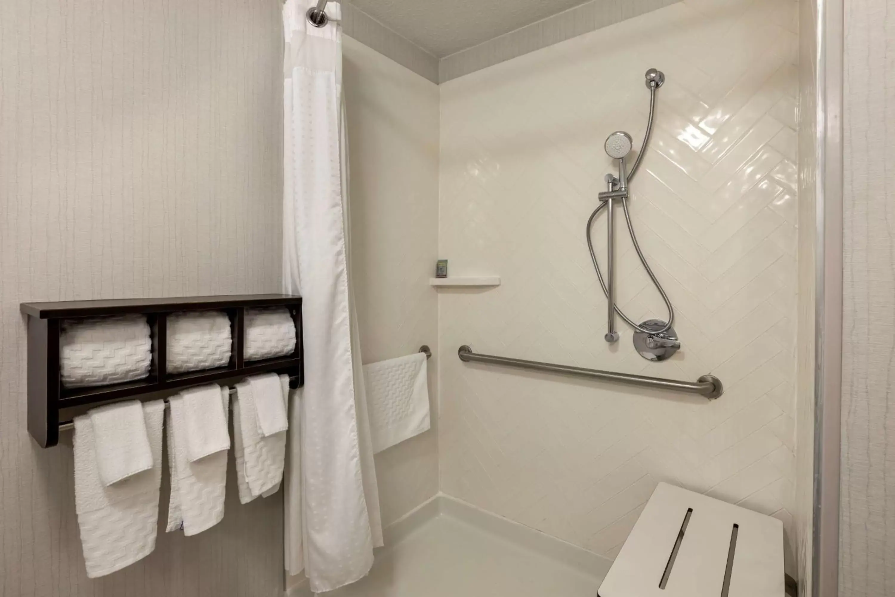 Bathroom in Best Western Watertown Inn & Suites