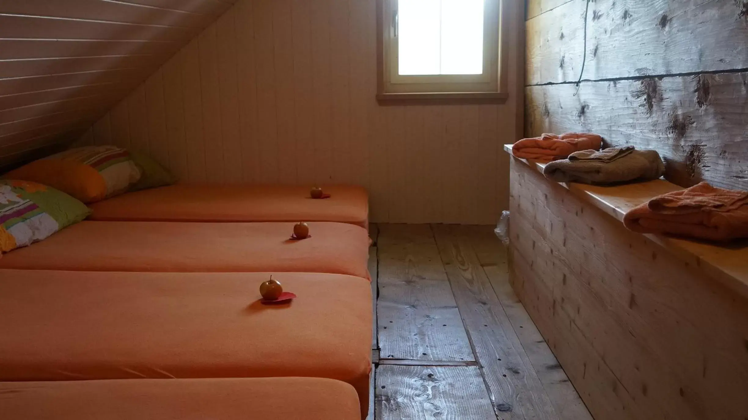 Bed in Gästehaus Aemisegg