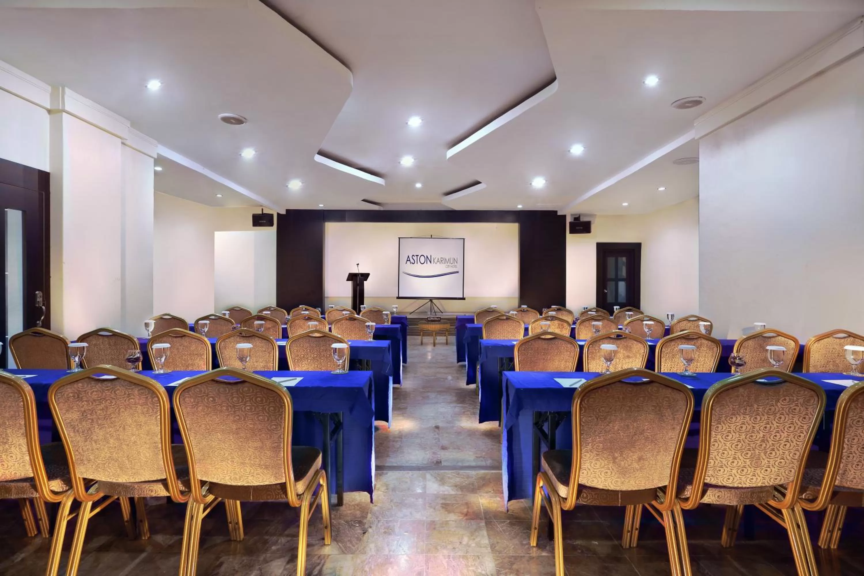 Business facilities in Aston Karimun City Hotel