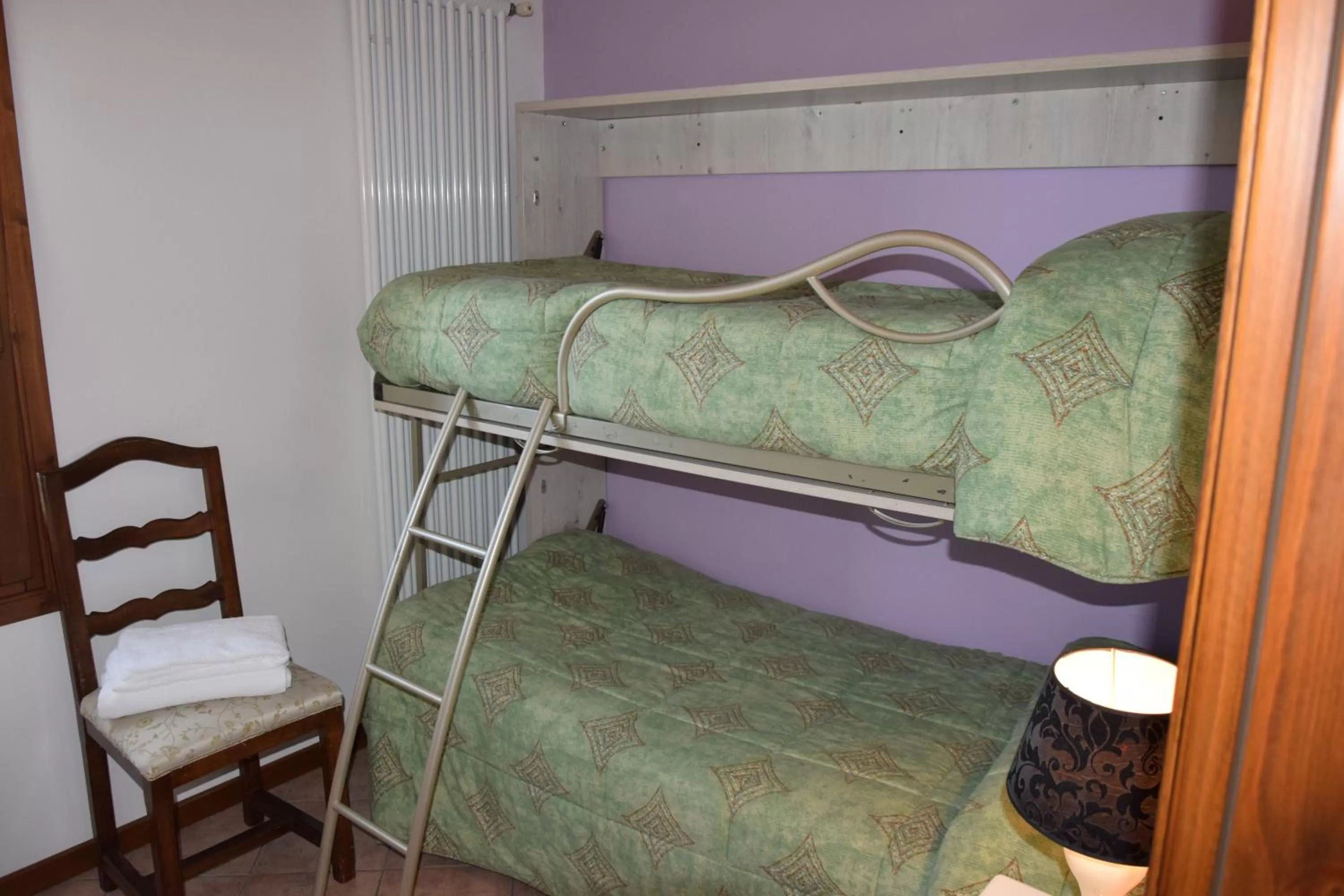 bunk bed in Le Fate Corbezzole