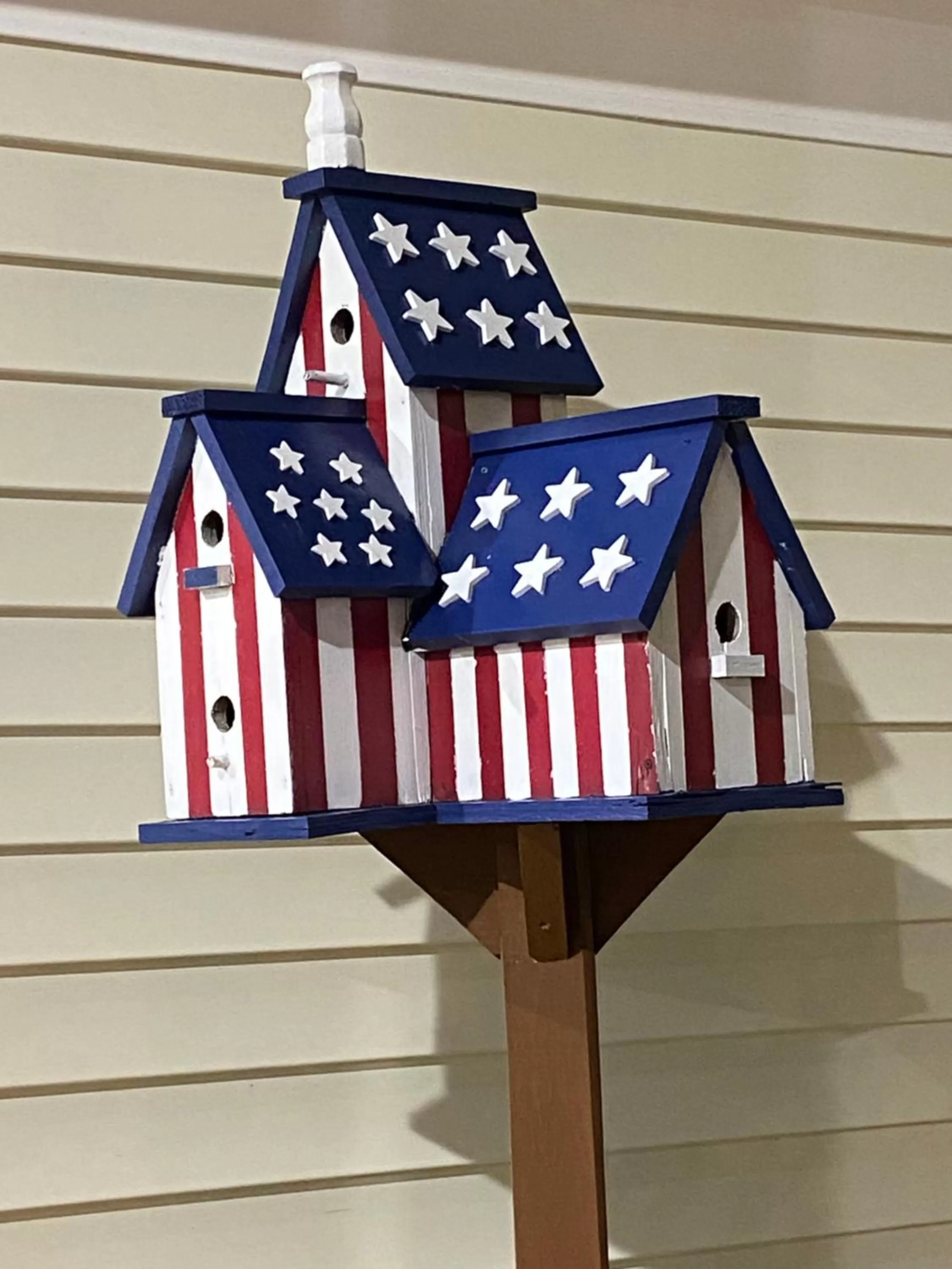 Decorative detail in Country Inn of Hazlet