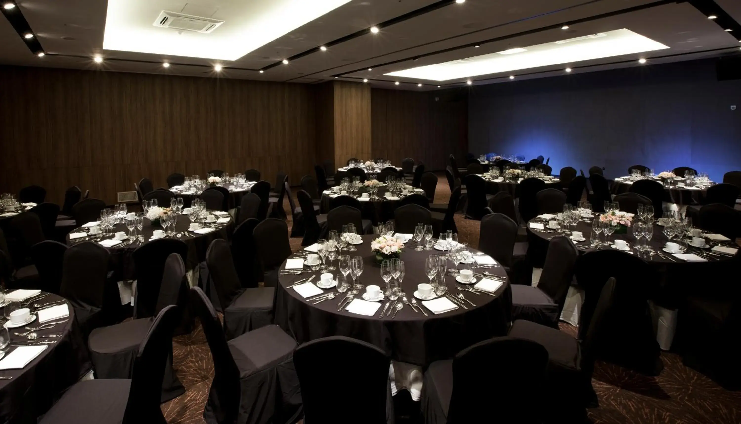 Banquet/Function facilities, Banquet Facilities in Grabel Hotel