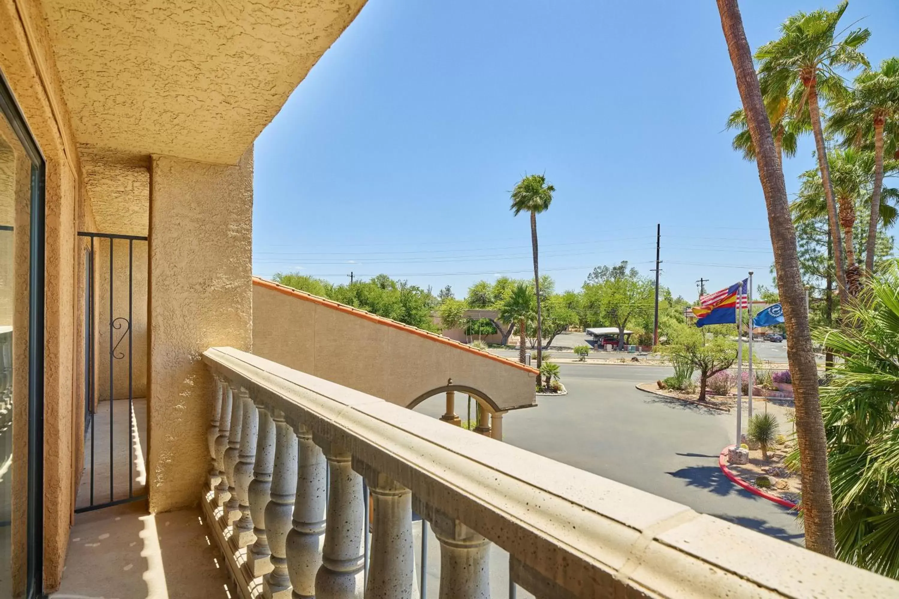 Photo of the whole room, Balcony/Terrace in Sheraton Tucson Hotel & Suites