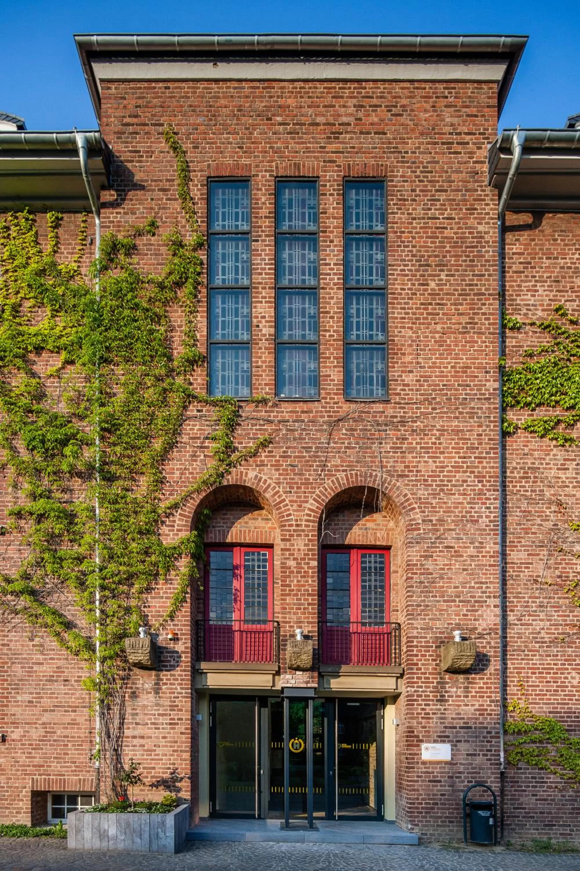 Facade/entrance in Haus Overbach