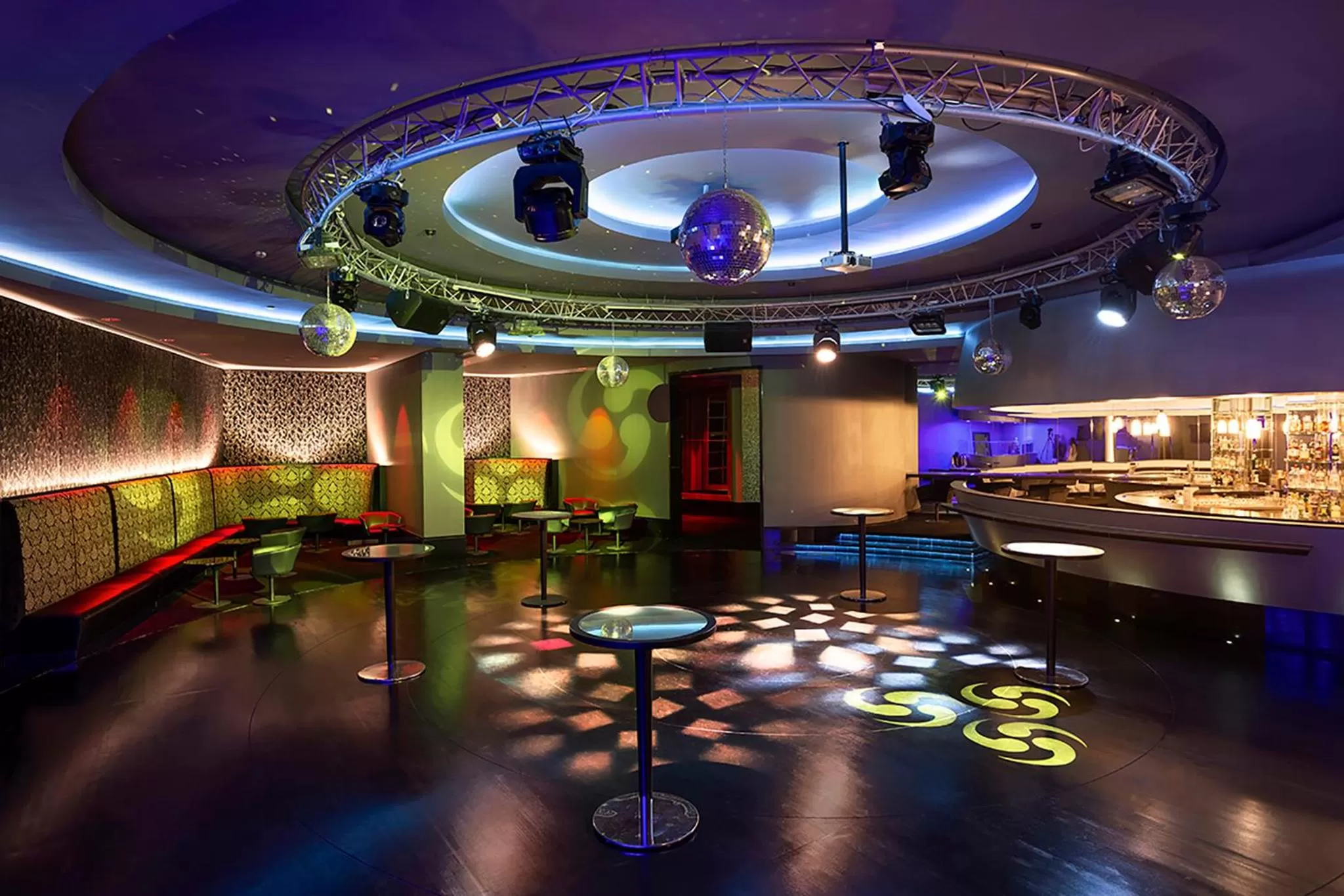 Karaoke in Calista Luxury Resort