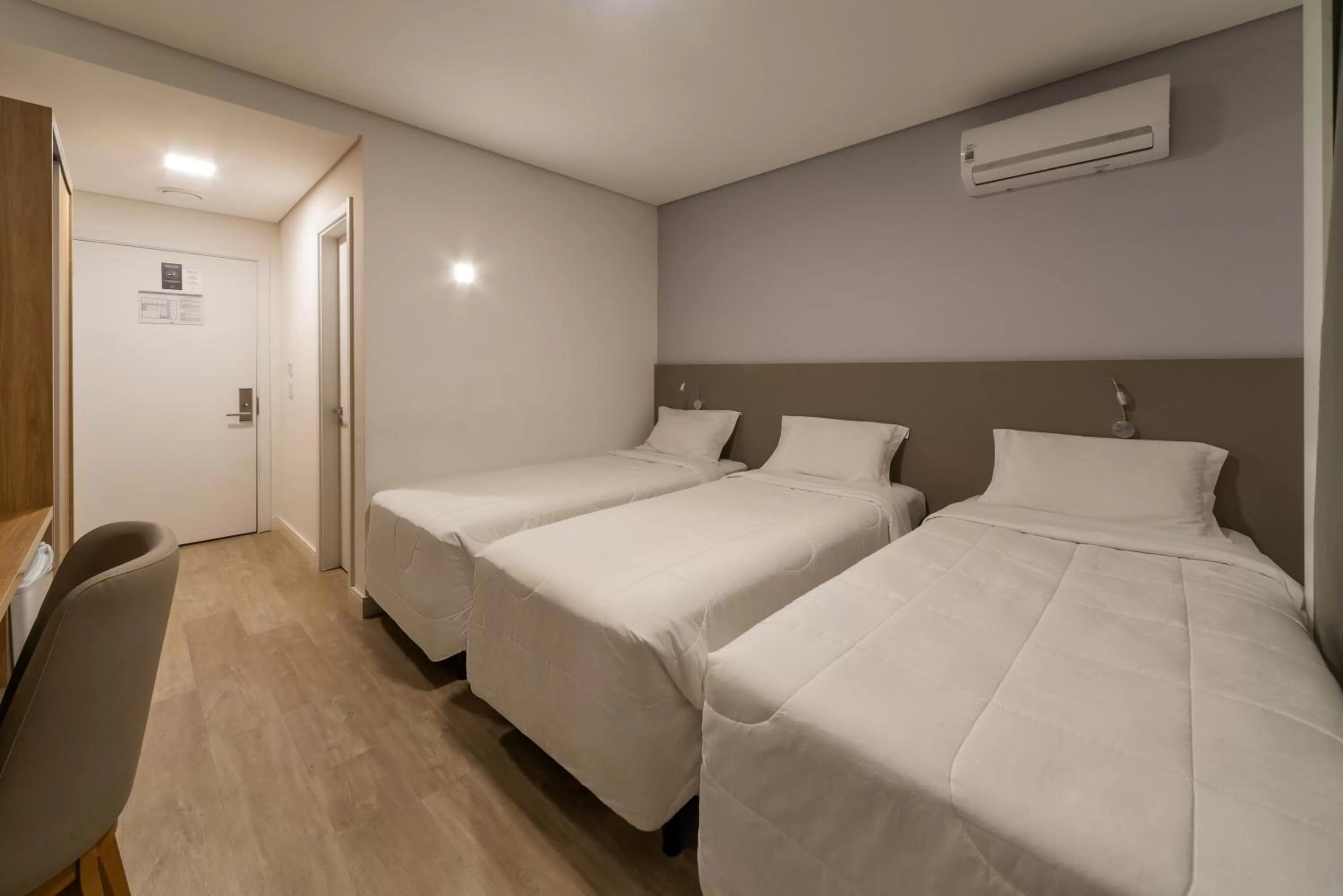 Bedroom, Bed in Hotel Laghetto Rio Grande