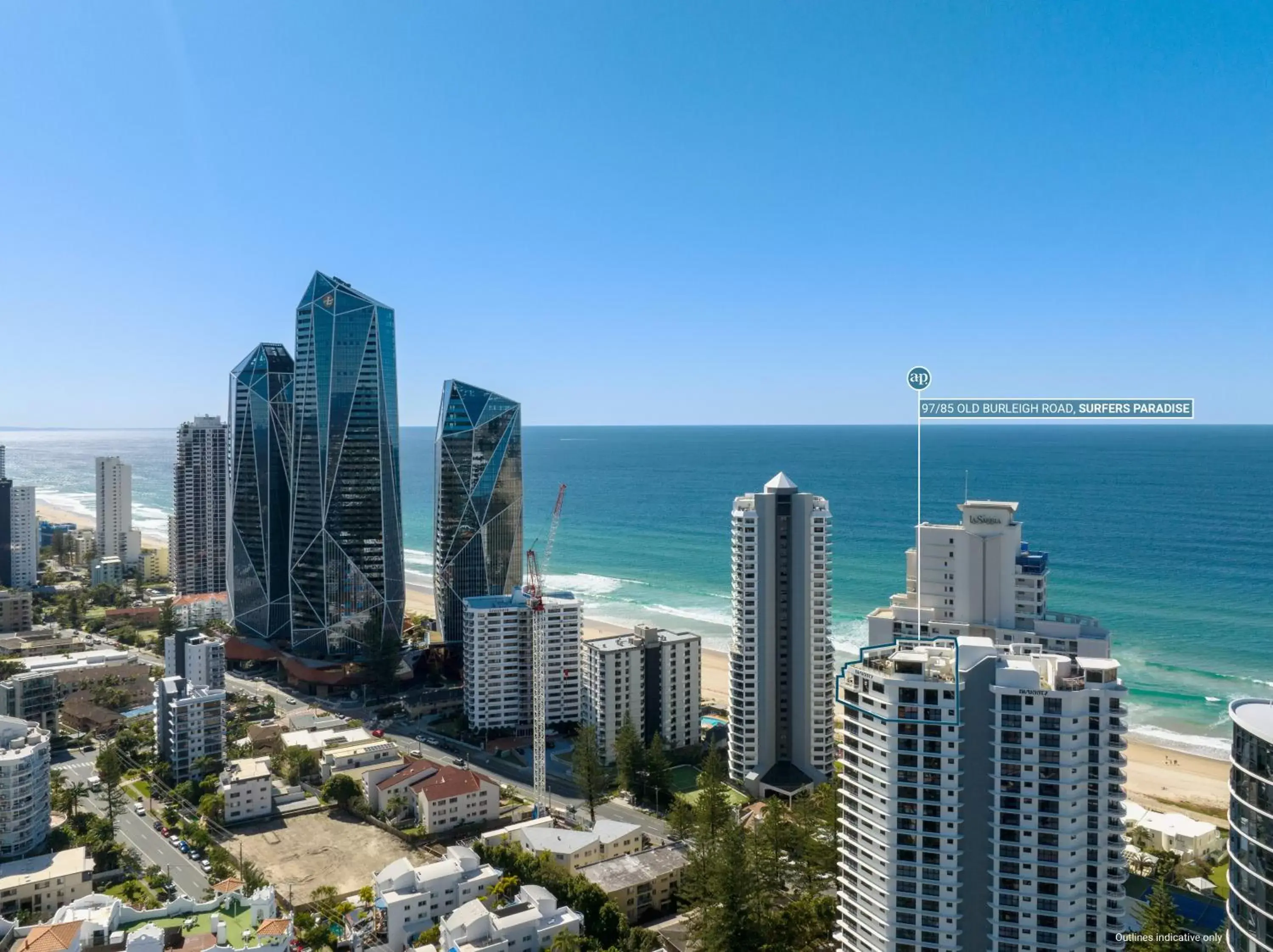 Property building in Biarritz Apartments Gold Coast Property building in Biarritz Apartments Gold Coast
