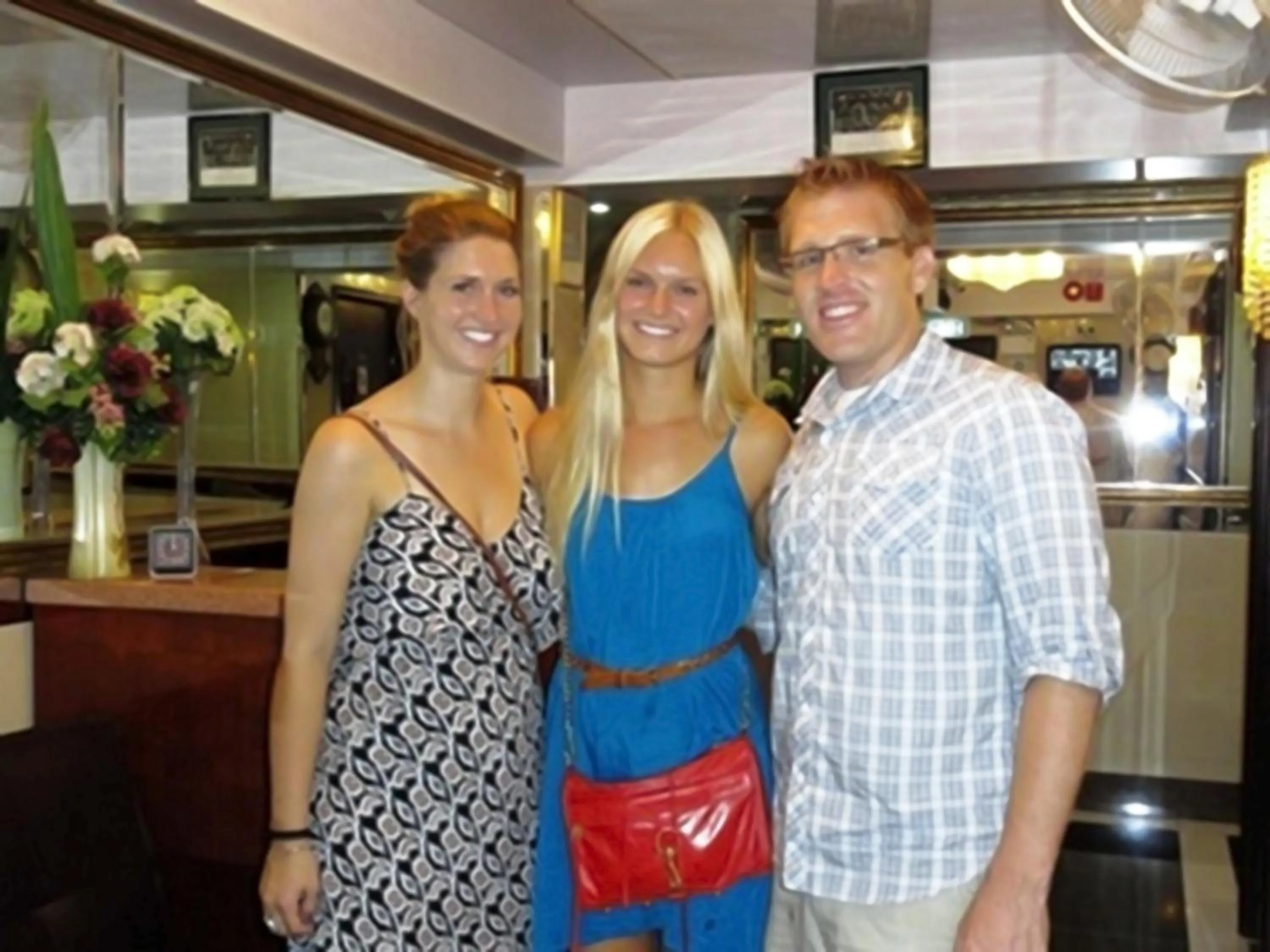 Lobby or reception in Days Hostel Block D 24 HOUR RECEPTION BLOCK D 10TH FLOOR