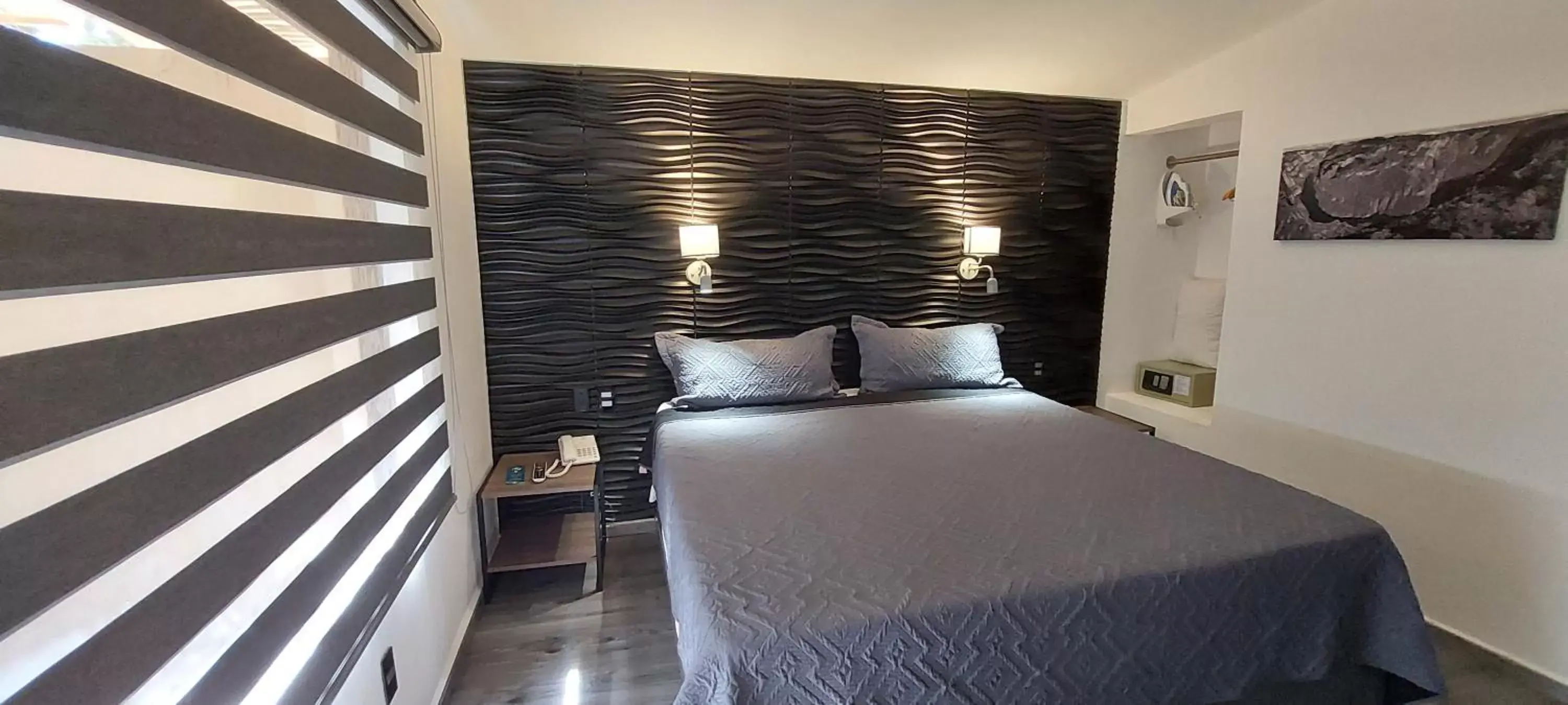 Bed in Palmareca Inn-Suites-Studio