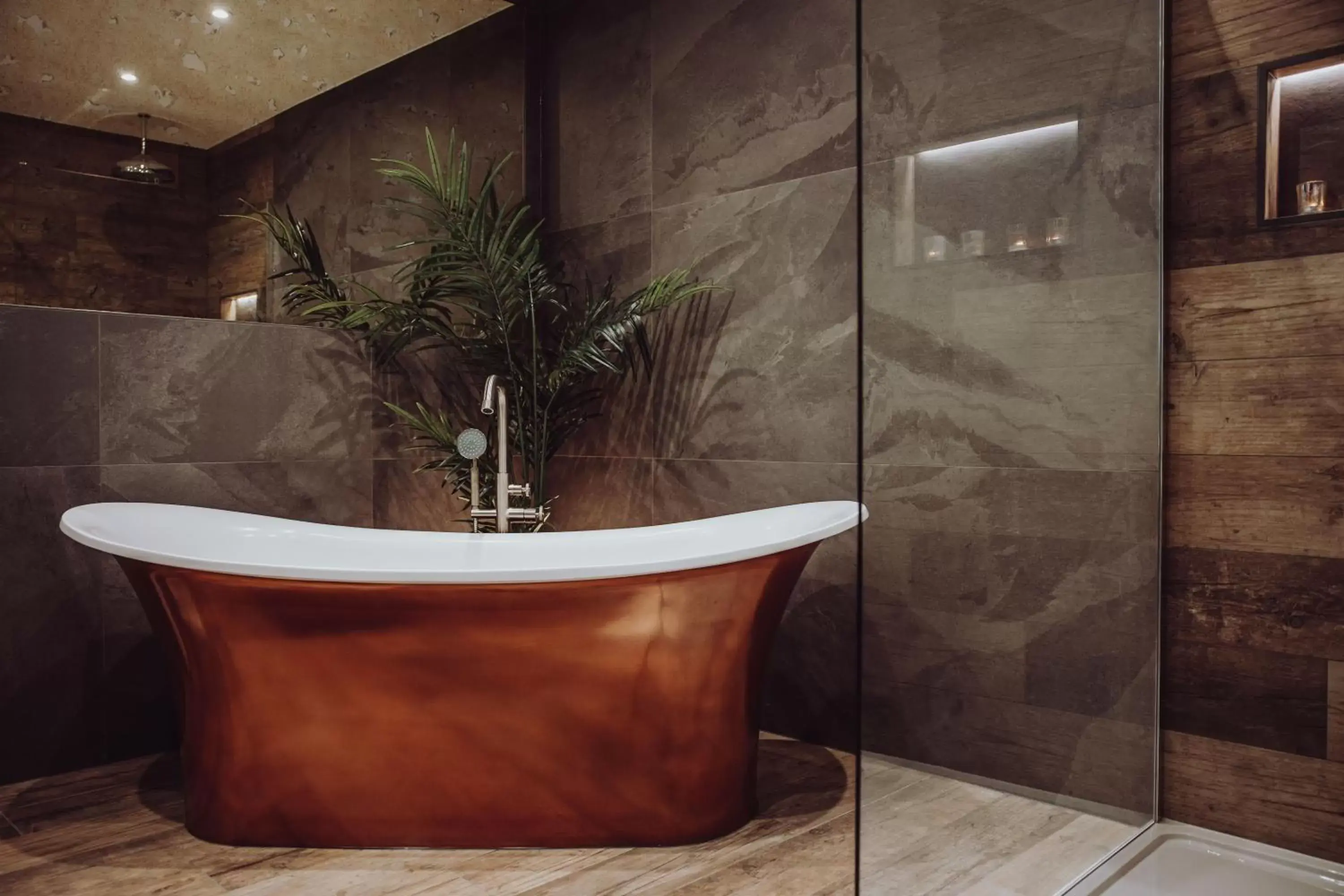 Bathroom in South Causey Inn