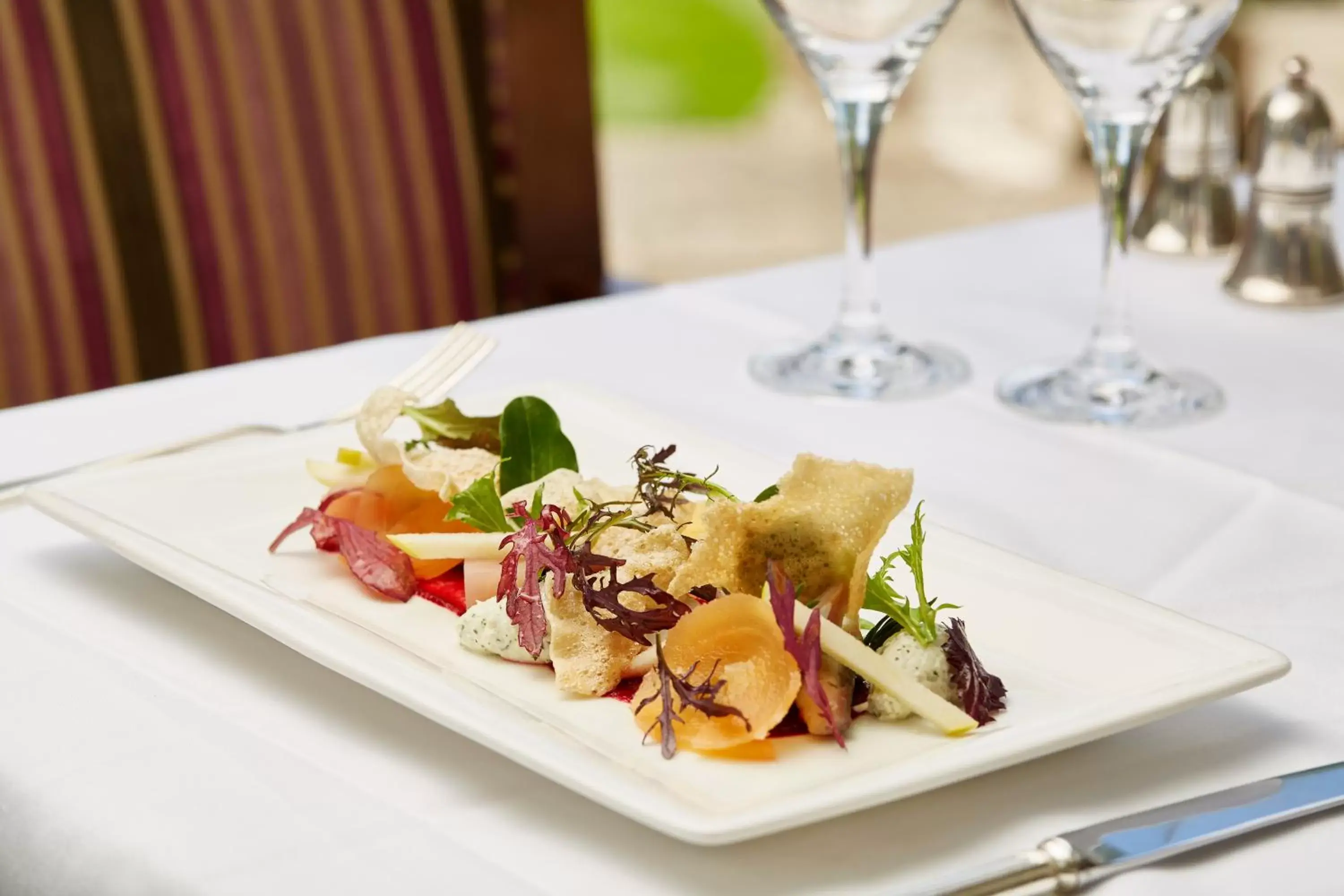 Restaurant/places to eat, Food in Ockenden Manor Hotel & Spa