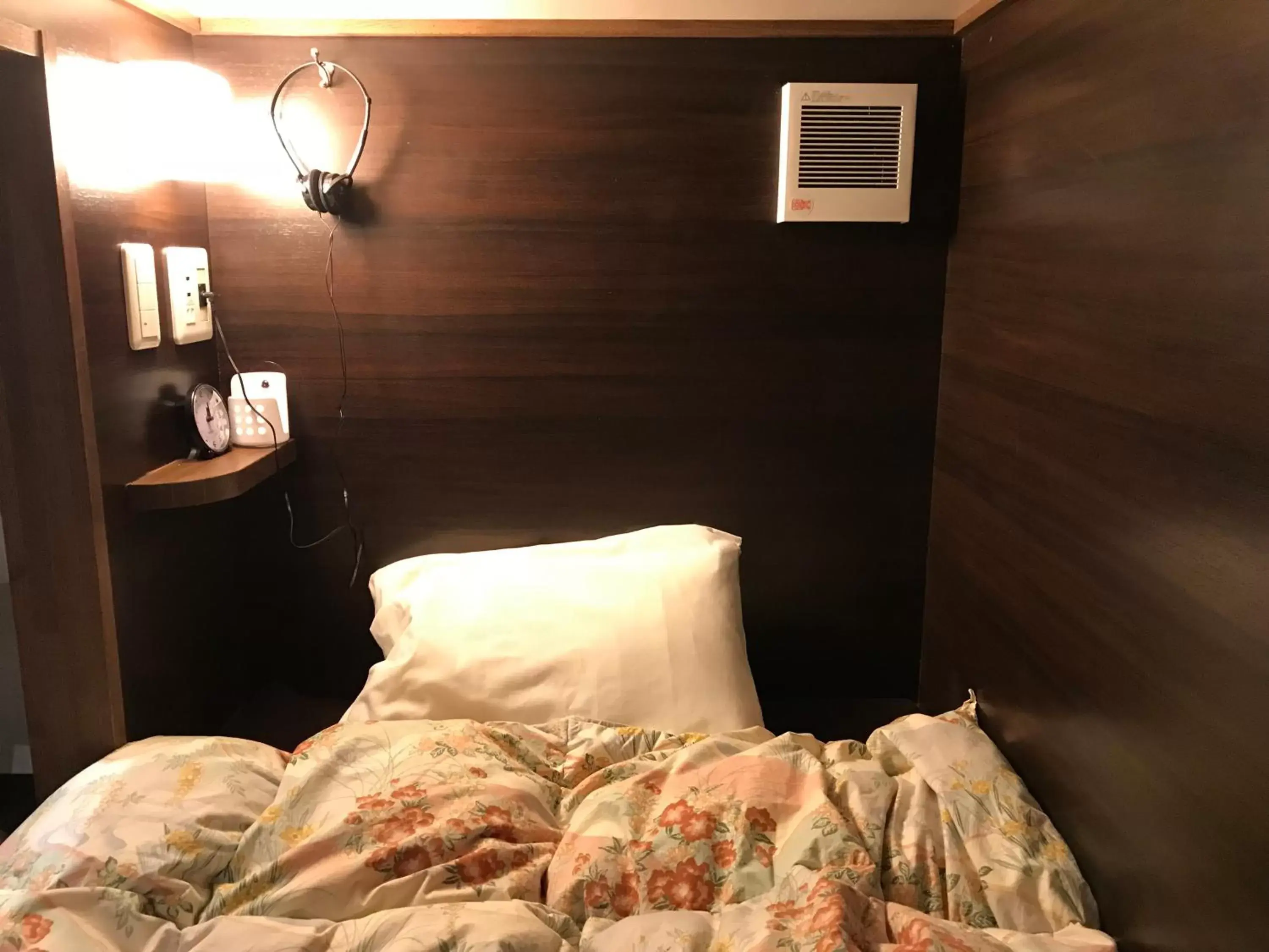 Bed in Hotel Famitic Nikko Station