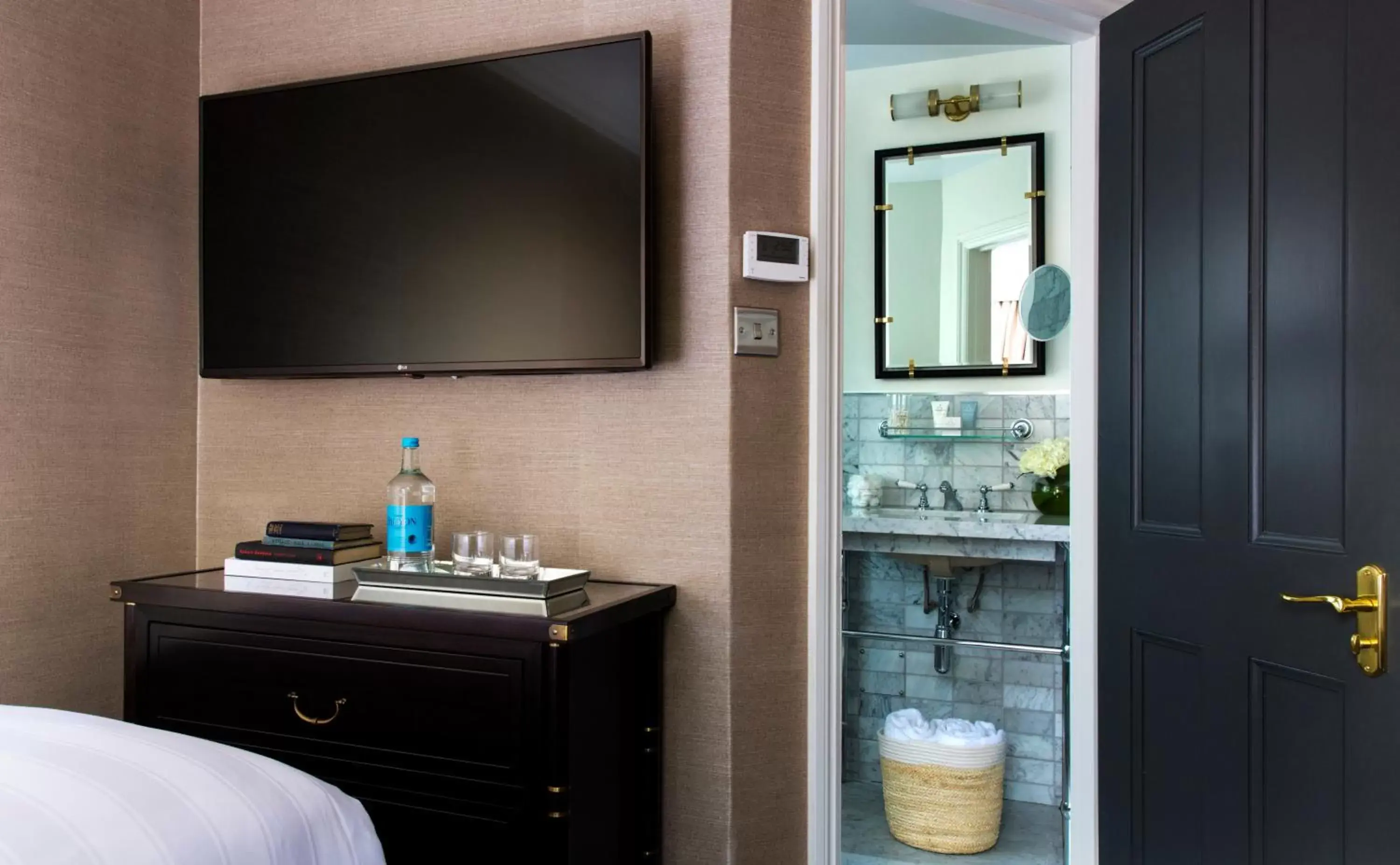 Bathroom, TV/Entertainment Center in The Academy - Small Luxury Hotels of the World